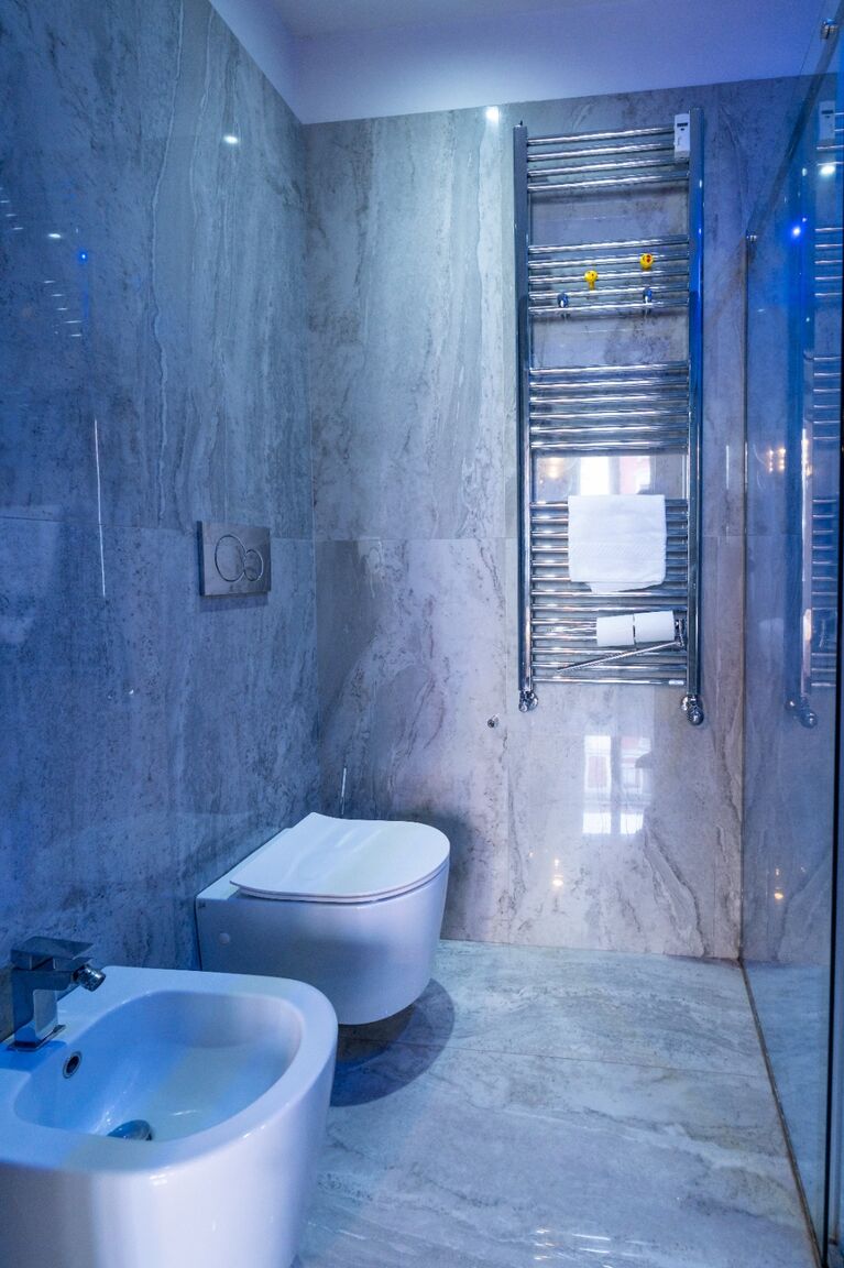 Italianway Milano Scipioni Metro Grand Apartment – 8 Guests & Wi-Fi