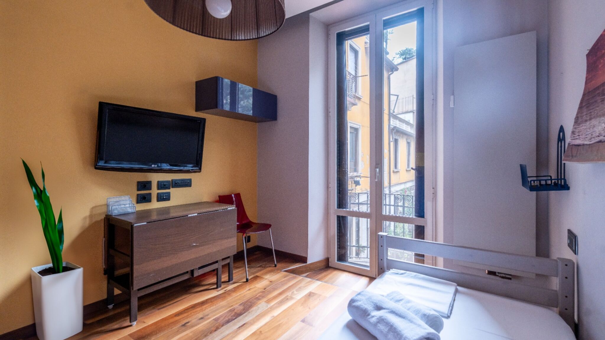 Italianway Milano Scipioni Metro Grand Apartment – 8 Guests & Wi-Fi