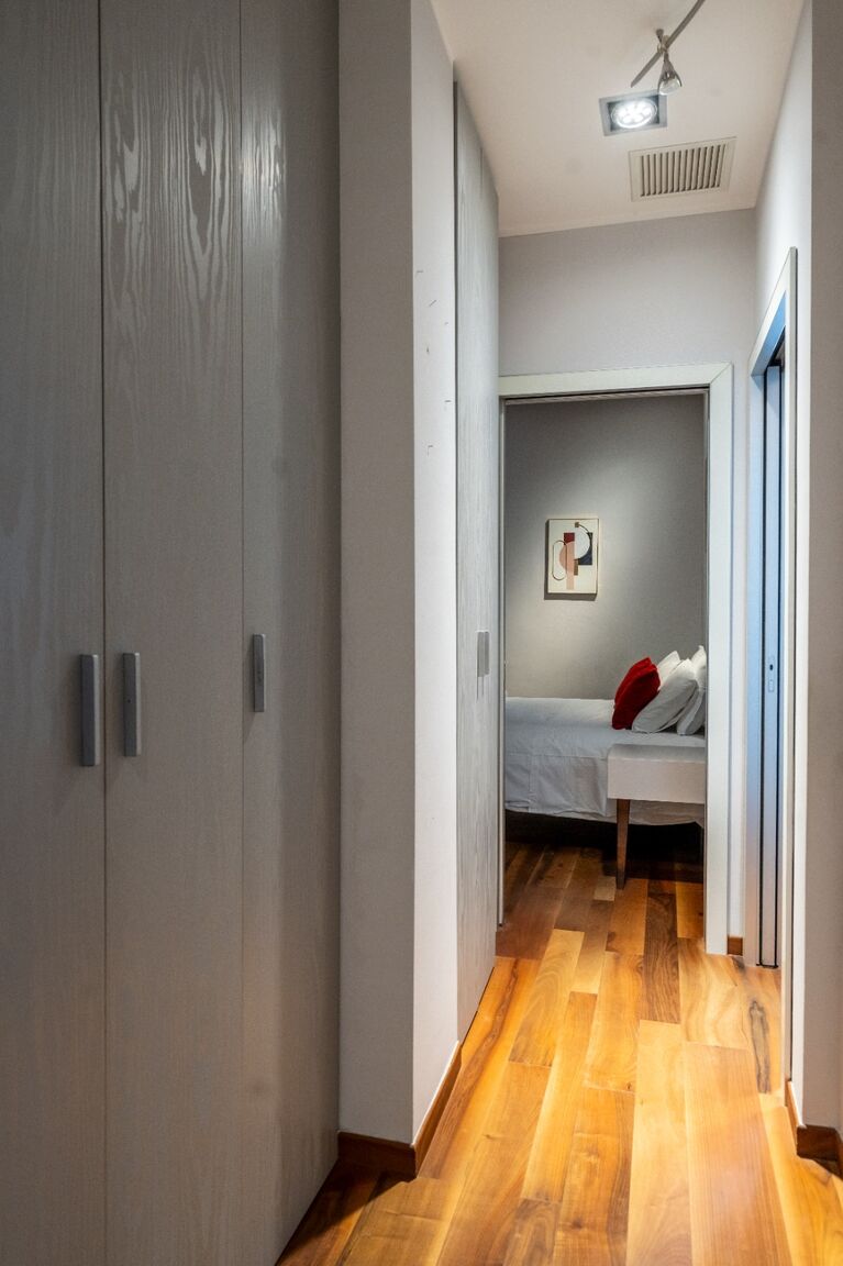 Italianway Milano Scipioni Metro Grand Apartment – 8 Guests & Wi-Fi