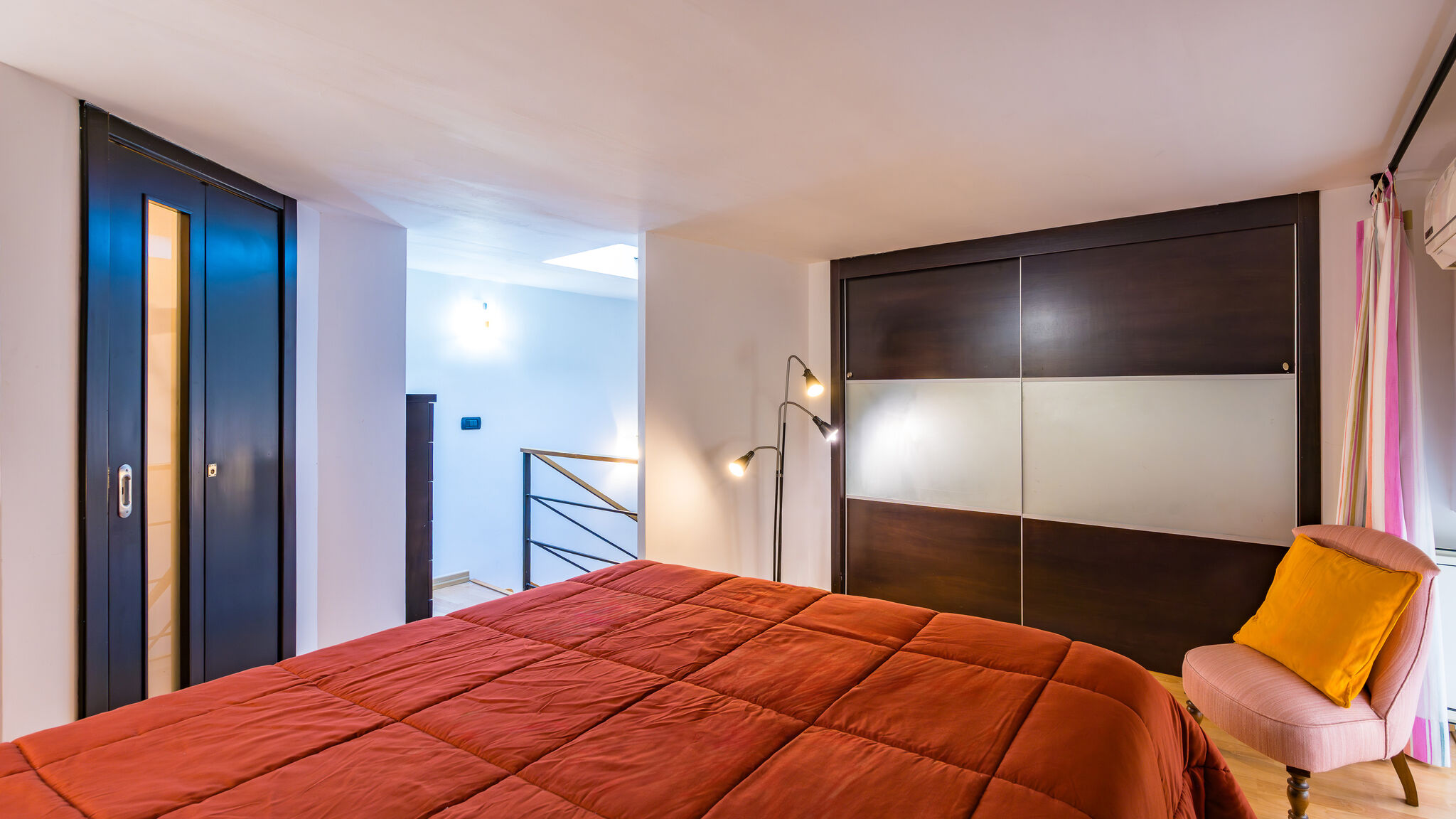 Italianway Napoli Casa al rettifilo con Terrazzo