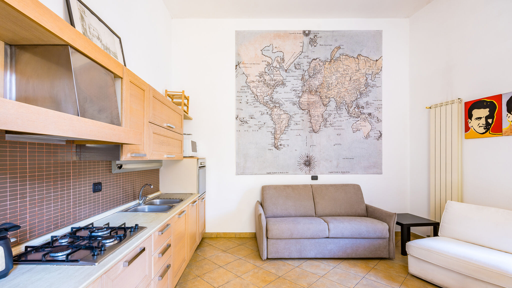 Italianway Napoli Casa al rettifilo con Terrazzo