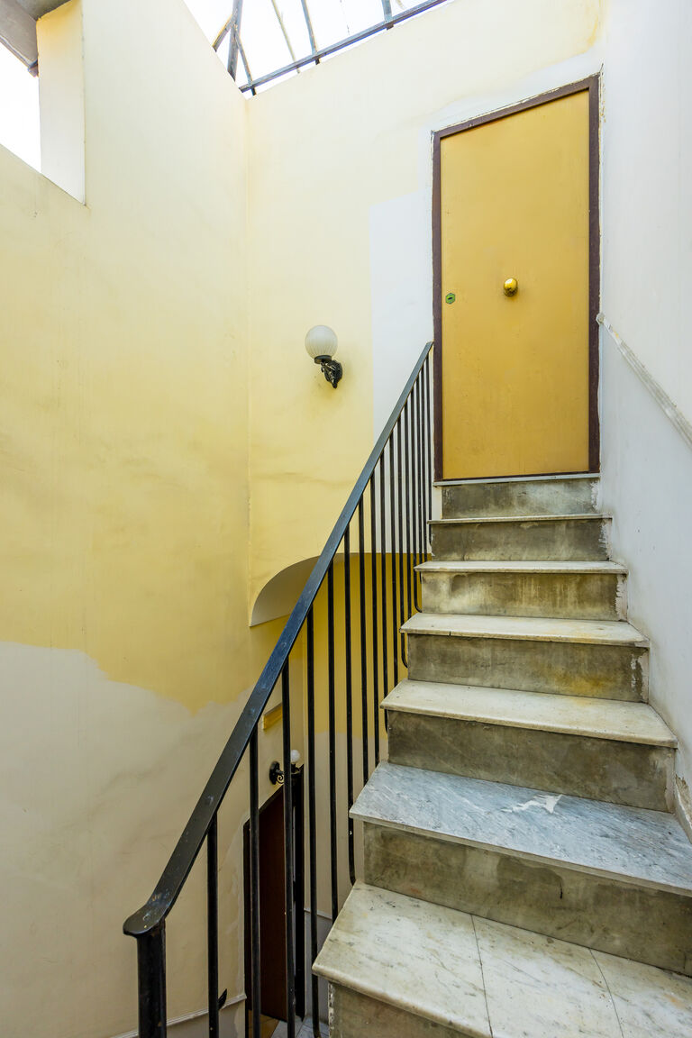 Italianway Napoli Casa al rettifilo con Terrazzo