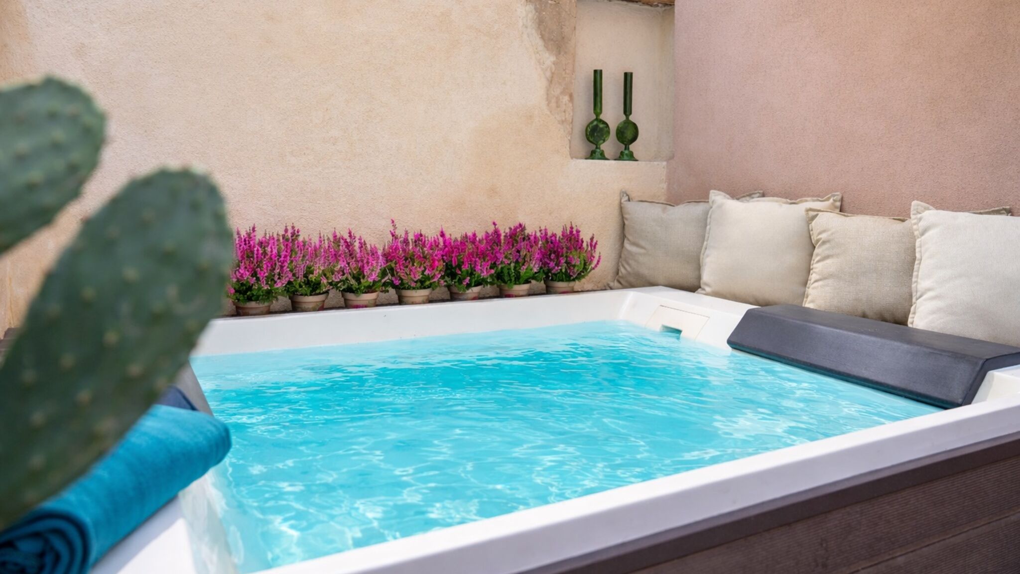 Italianway Noto Moscato & jacuzzi SicilyMyHome  