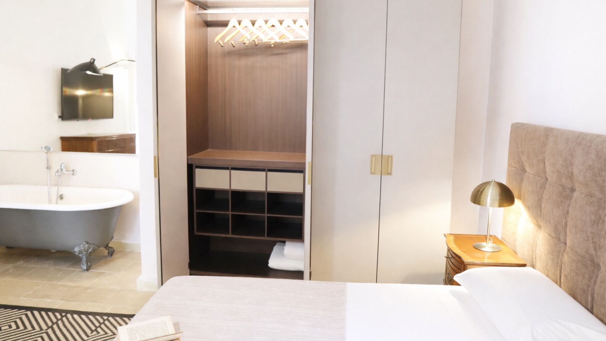 Italianway Noto Moscato & jacuzzi SicilyMyHome  