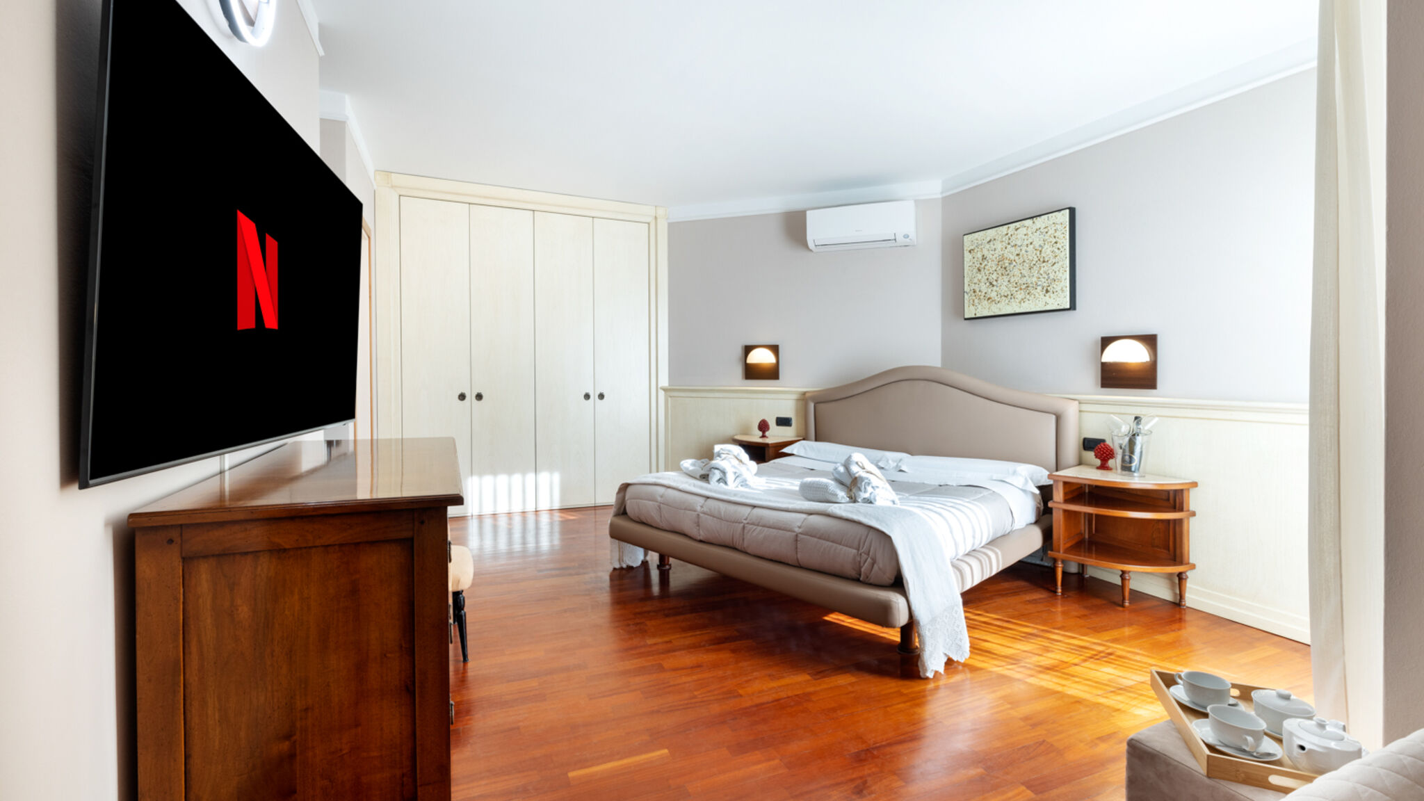 Italianway Misano Adriatico Le Rose Suite King Con Balcone