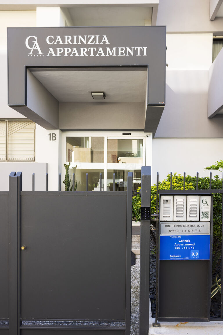 Italianway Riccione Riviera Collection: Carinzia Sea View