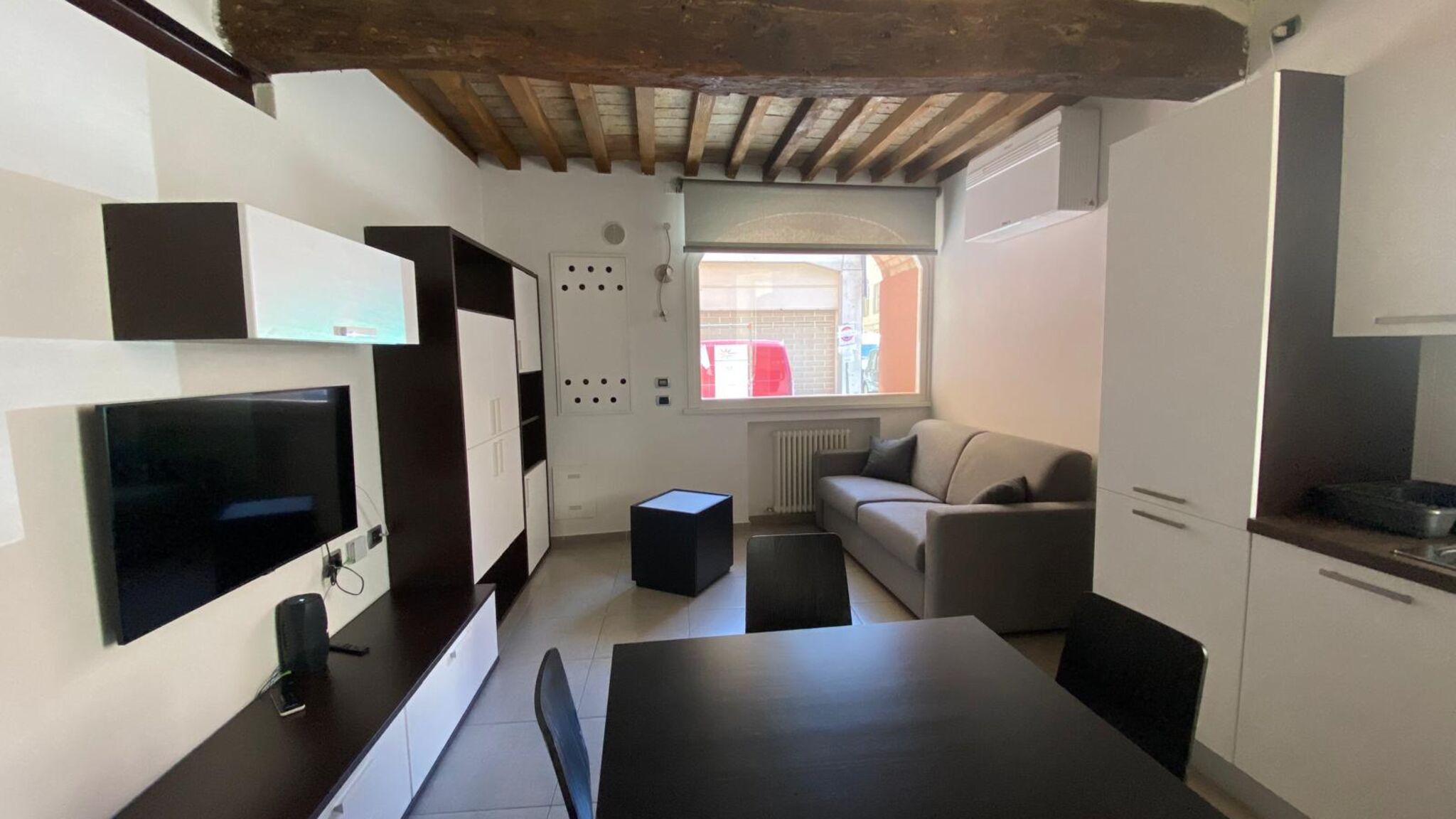 Italianway Parma Casa Fabrizio - Suite con parcheggio su richiesta