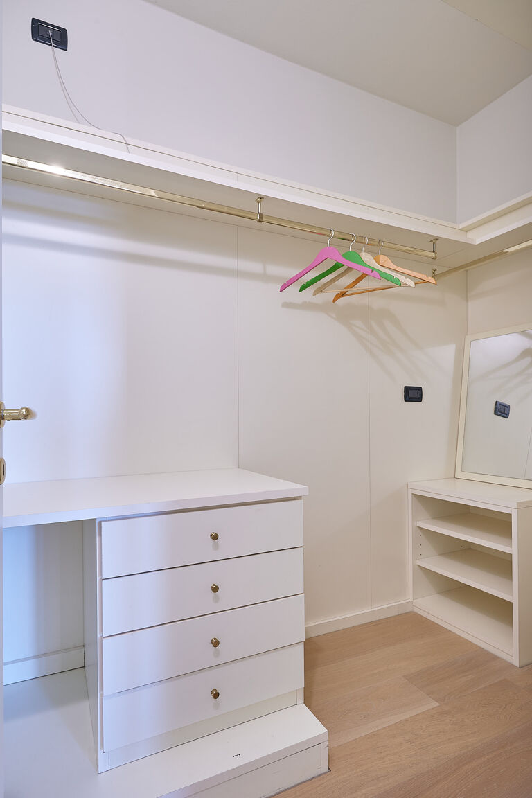 Italianway Albenga Regina di Cuori