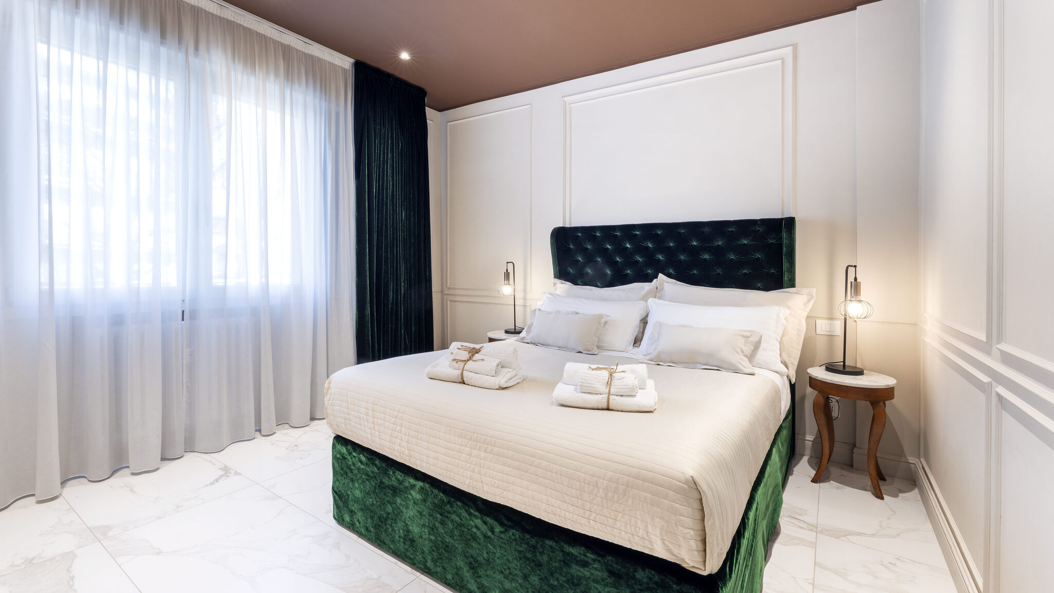 Italianway Rimini Riviera Collection: Siano Luxury Suites