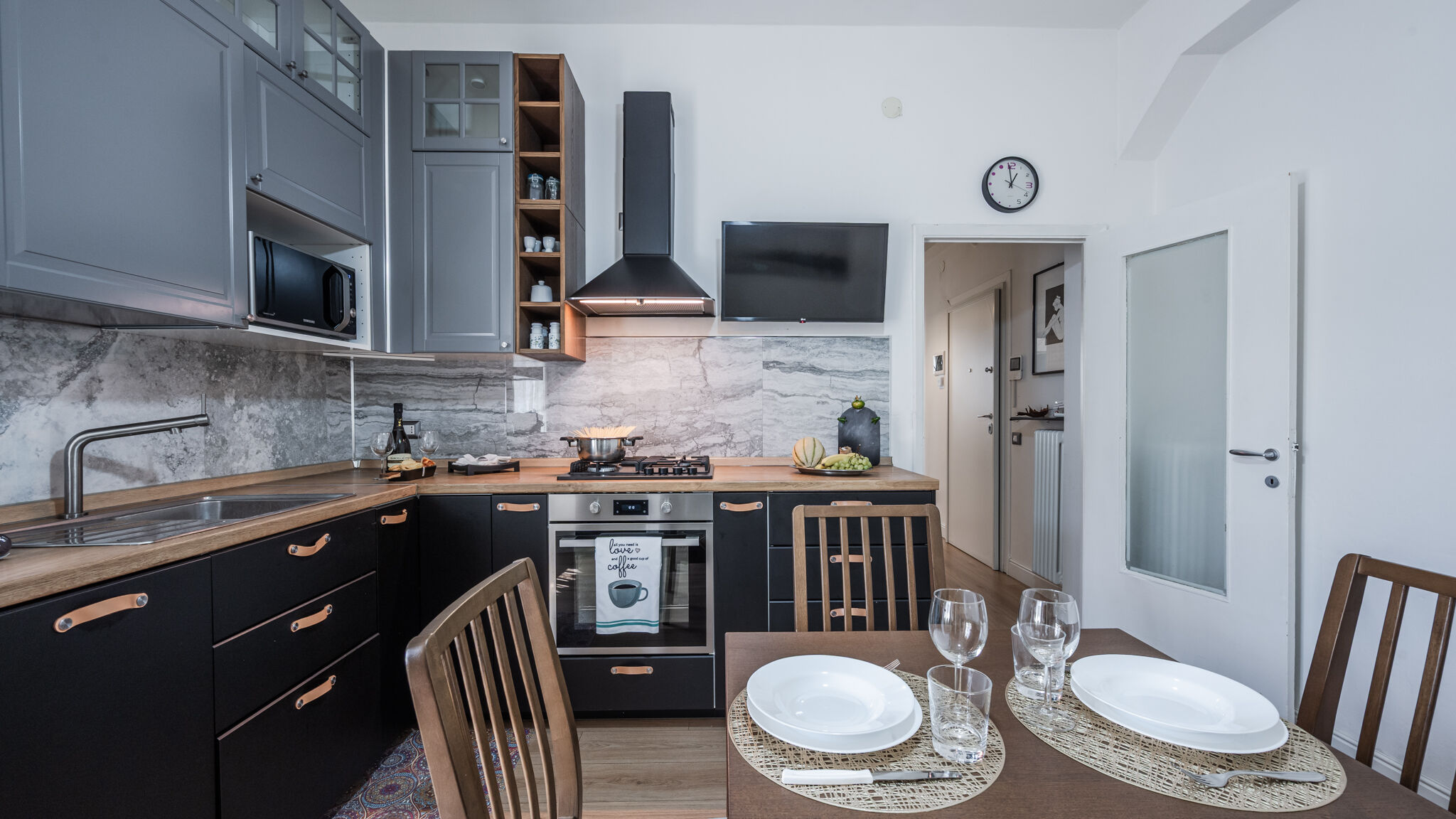 Italianway Parma La Casa di Parma - Strategic Location