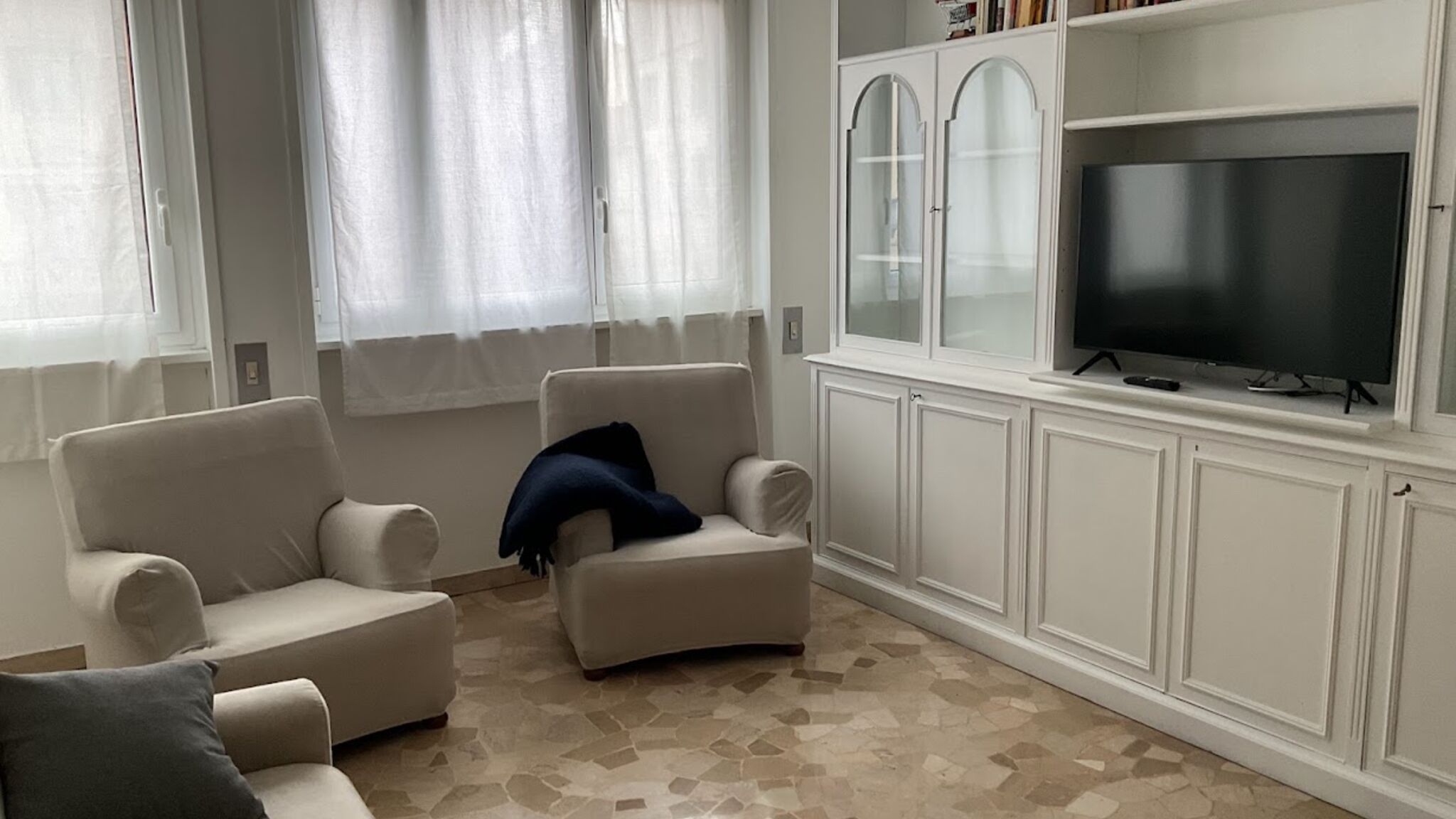 Italianway Milano NewTrilocale Loreto 2+2+1 pax M1 Pasteur