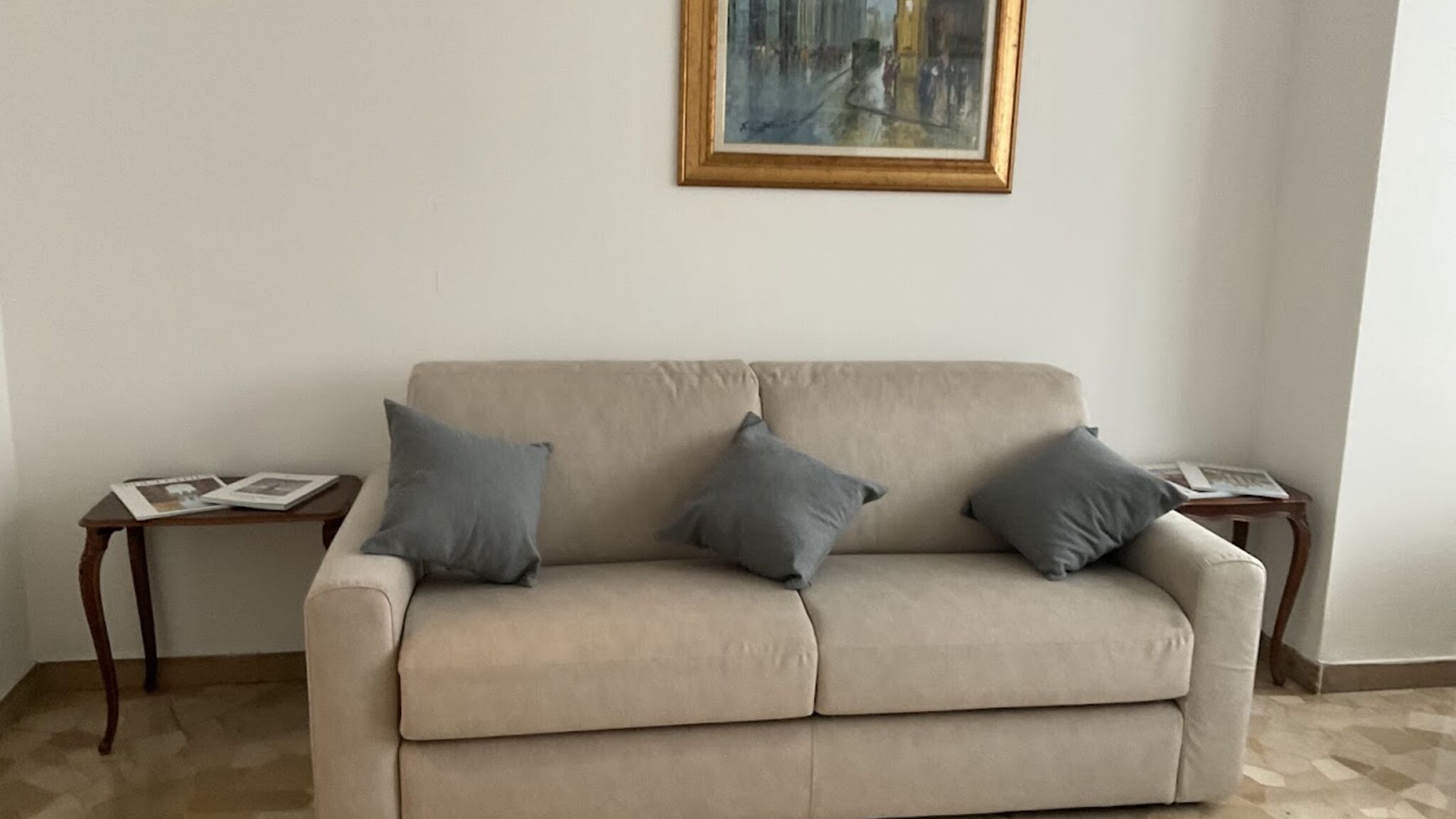 Italianway Milano NewTrilocale Loreto 2+2+1 pax M1 Pasteur