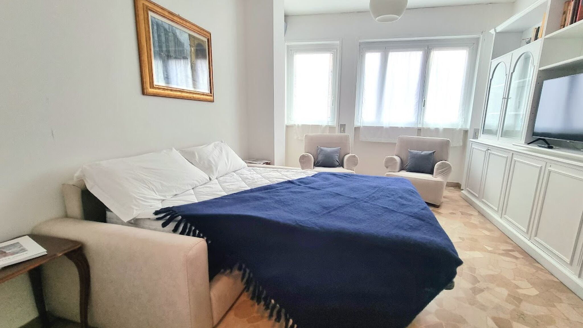 Italianway Milano NewTrilocale Loreto 2+2+1 pax M1 Pasteur