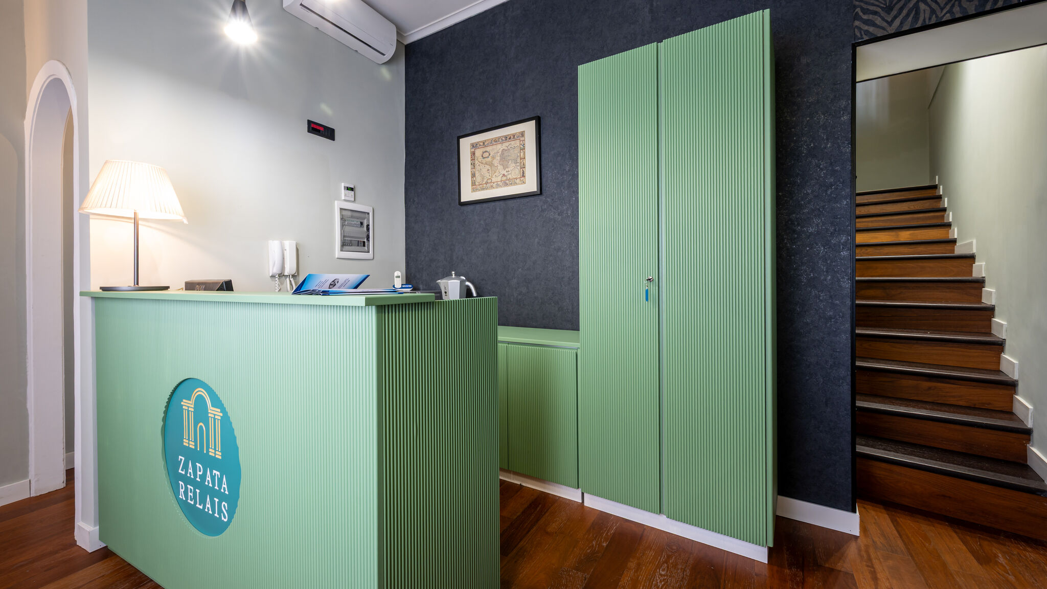 Italianway Napoli Zapata Relais - Serao