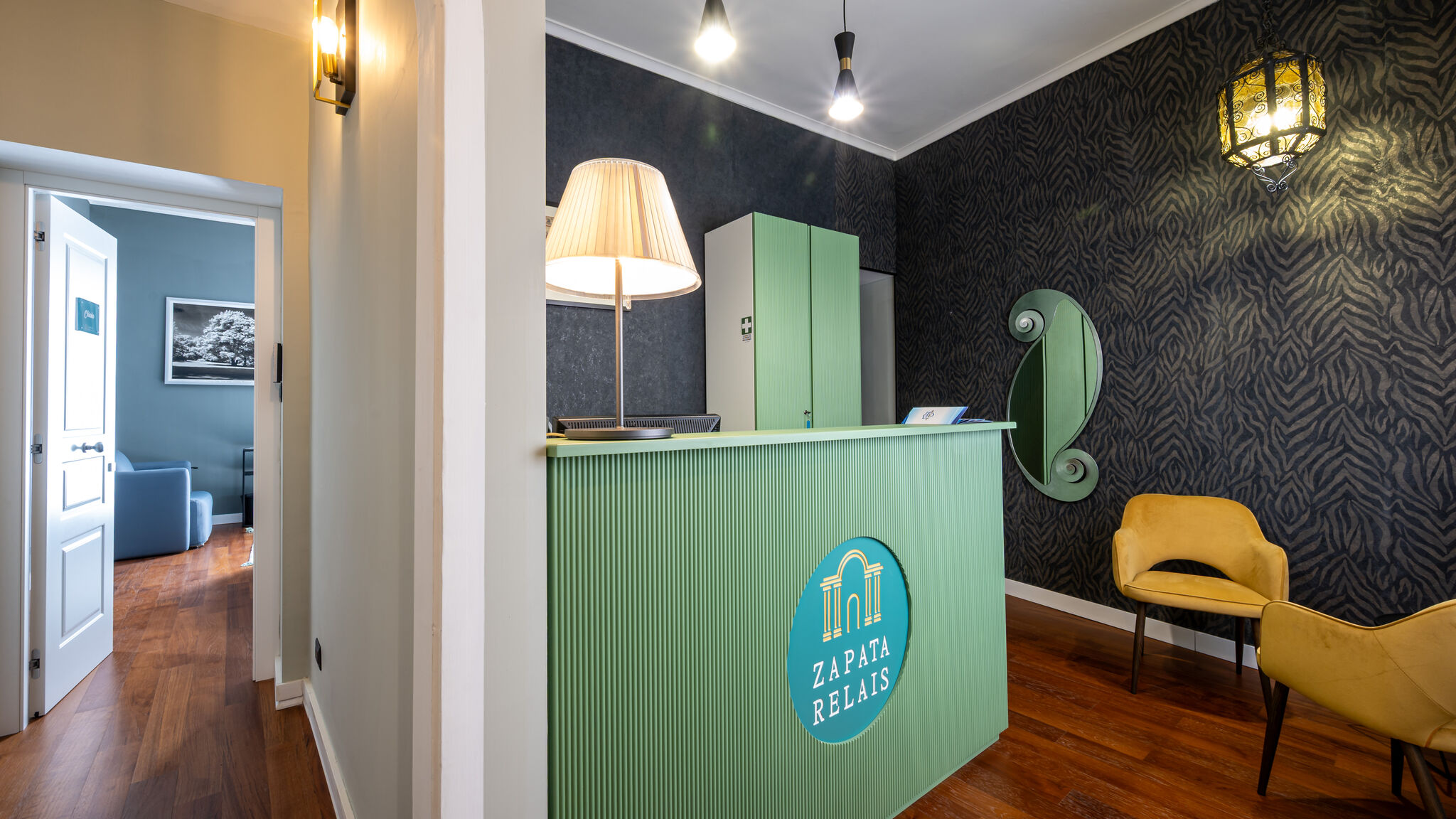 Italianway Napoli Zapata Relais - Chiaia