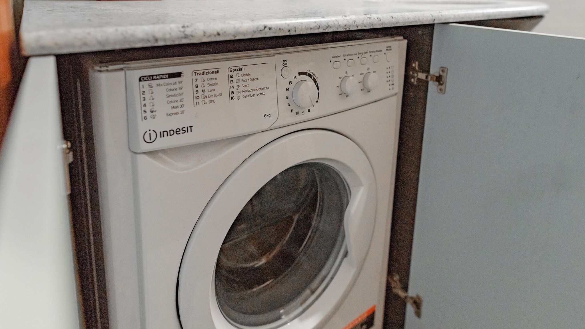 Italianway Torino Antonelli 211 by Toh Solution