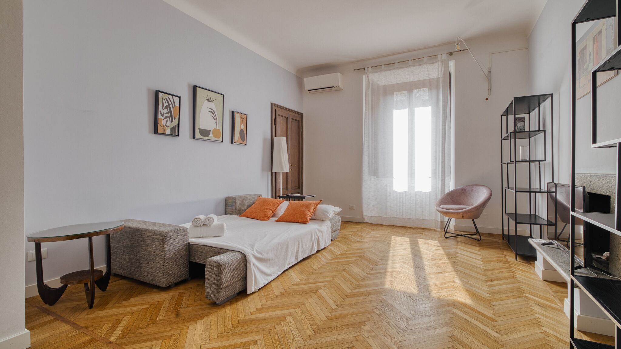 Italianway Milano Your Sunny Milan Getaway in Porta Venezia district