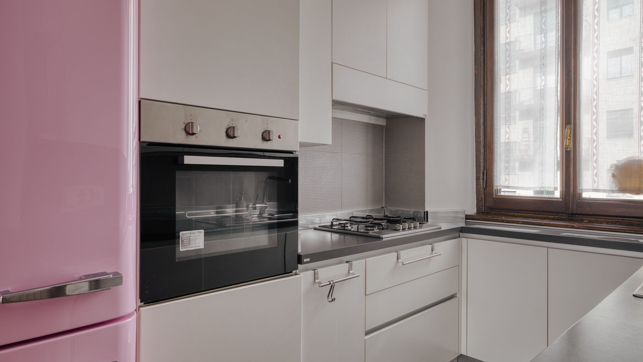 Italianway Milano Your Sunny Milan Getaway in Porta Venezia district