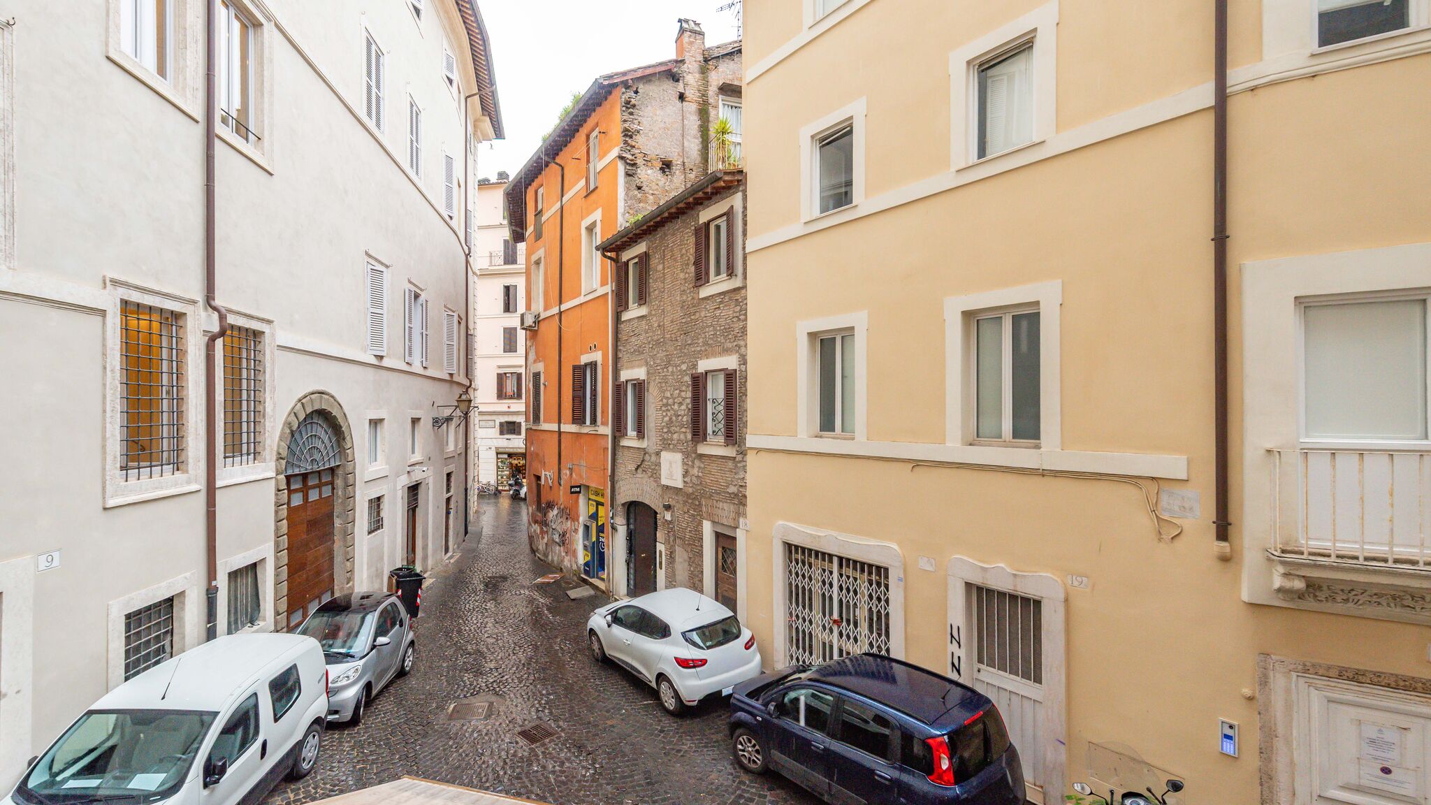 Italianway Roma Shalimar House Navona by Ghor