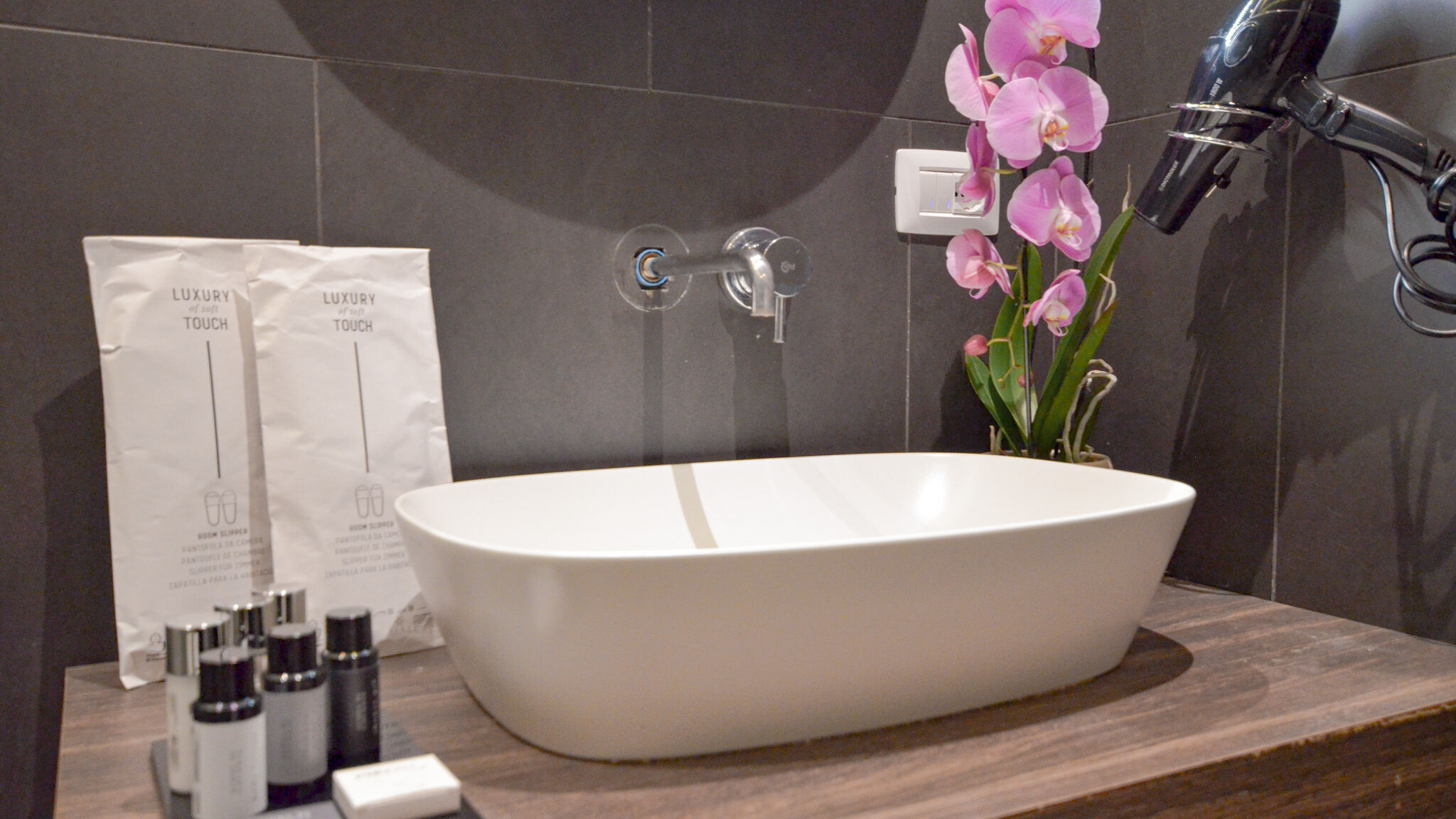 Italianway Milano Flatsharing - Spadari Duomo Suites - Leonardo 