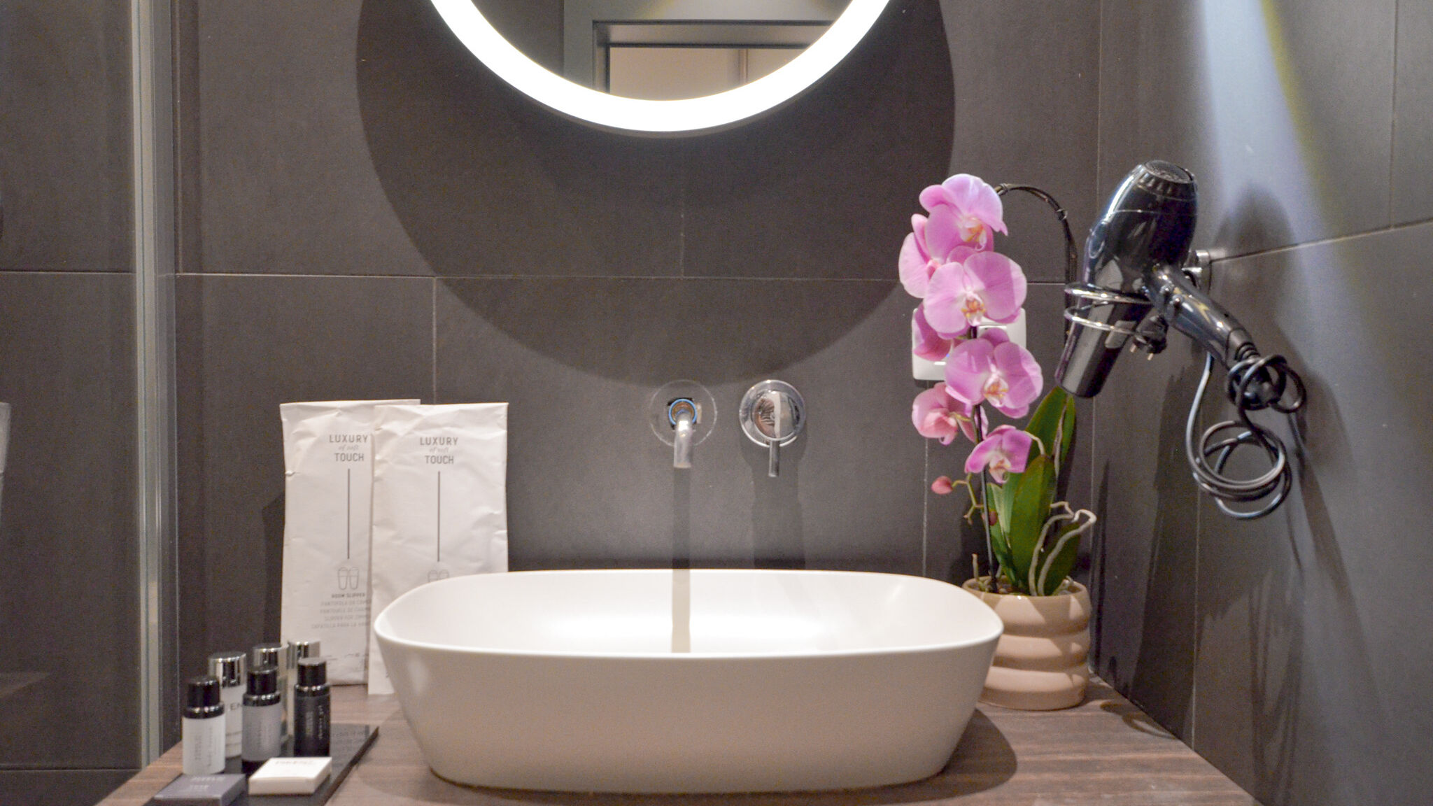 Italianway Milano Flatsharing - Spadari Duomo Suites - Leonardo 