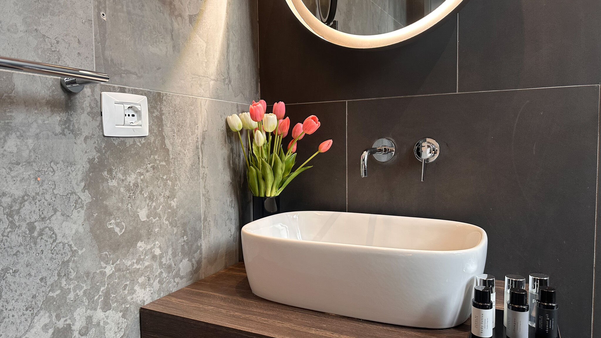 Italianway Milano Flatsharing - Spadari Panoramic - Double Suite