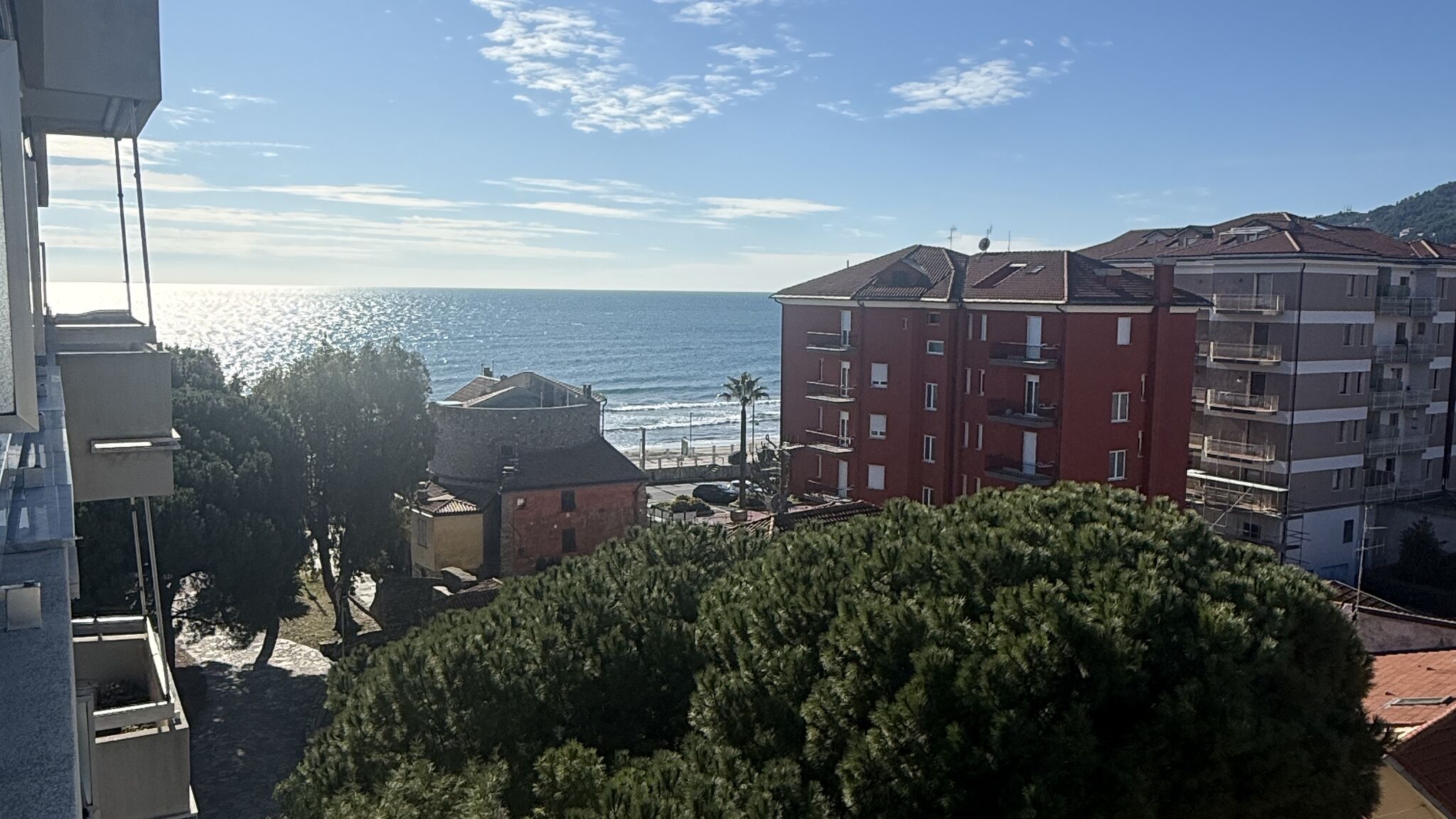 Italianway Andora Fronte mare con terrazza per Tramonti top