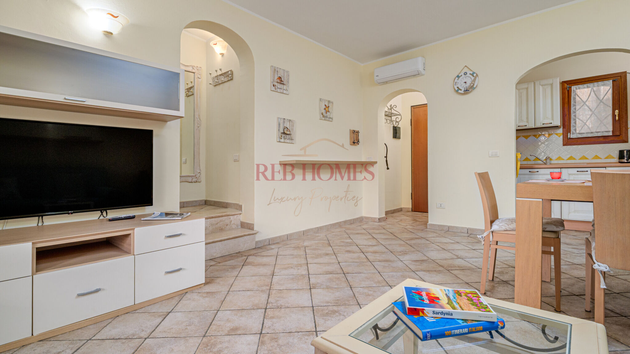 Italianway Golfo Aranci La Porta sul Mare