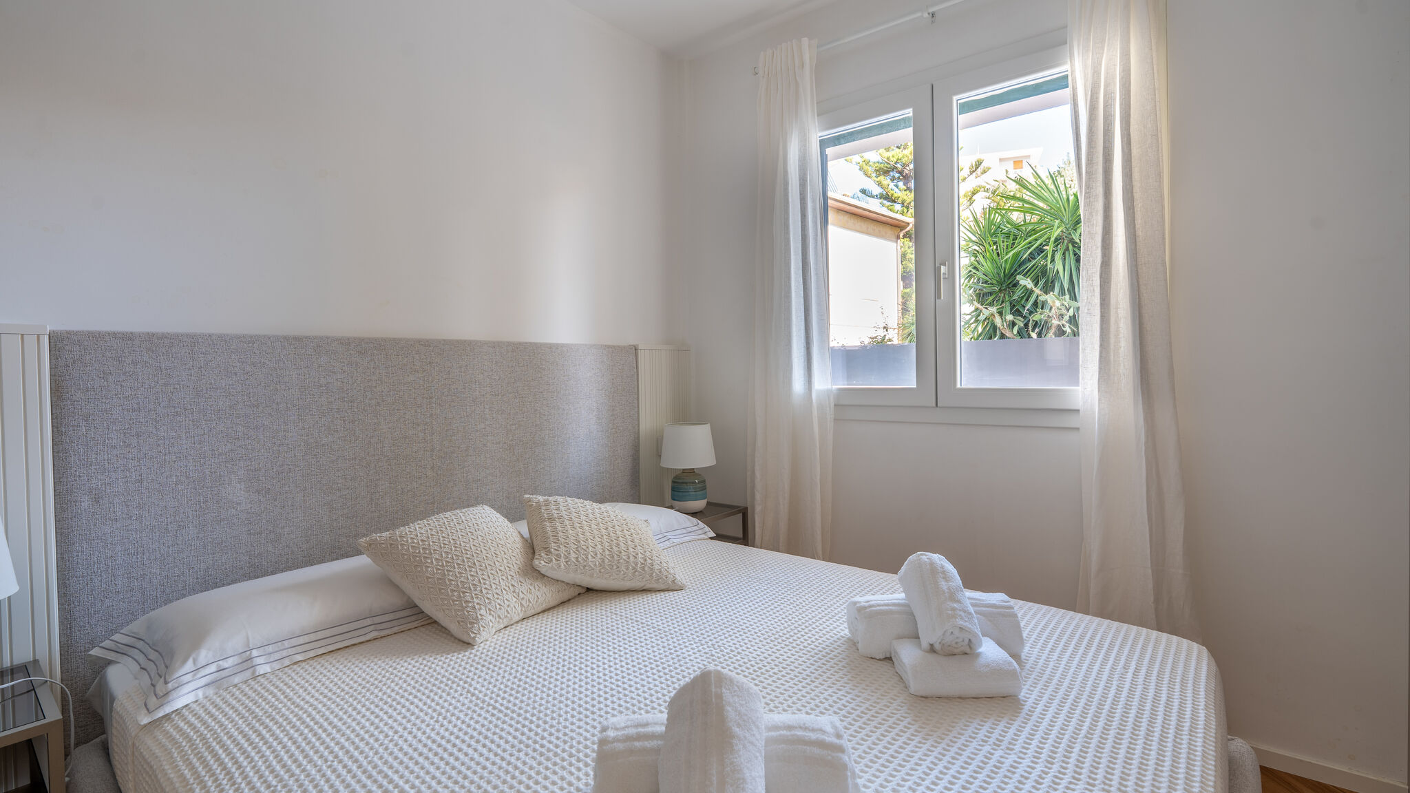 Italianway Taggia Aurea 27 - 5 Min Walk to Beach & Private Garden