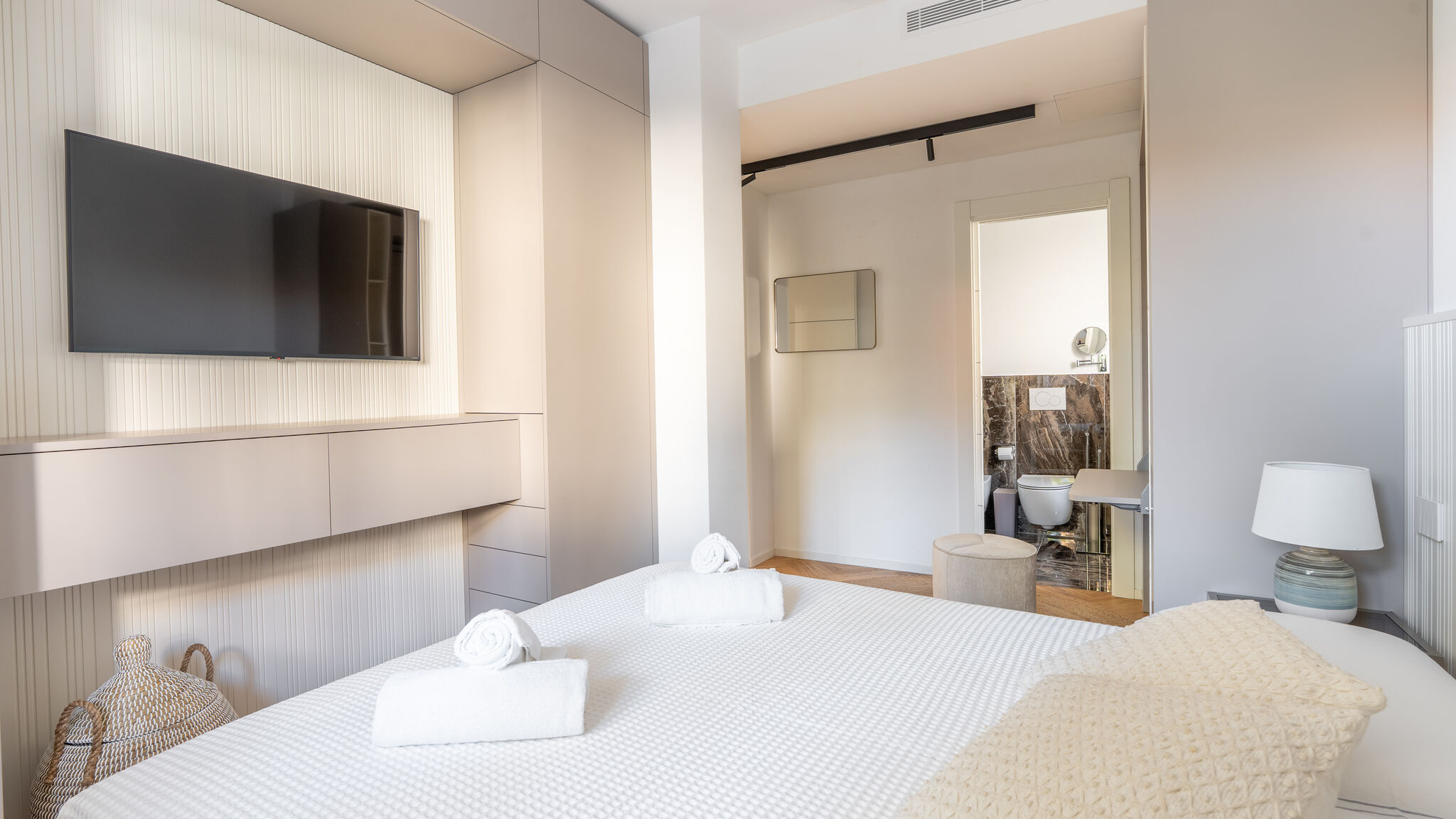 Italianway Taggia Aurea 27 - 5 Min Walk to Beach & Private Garden