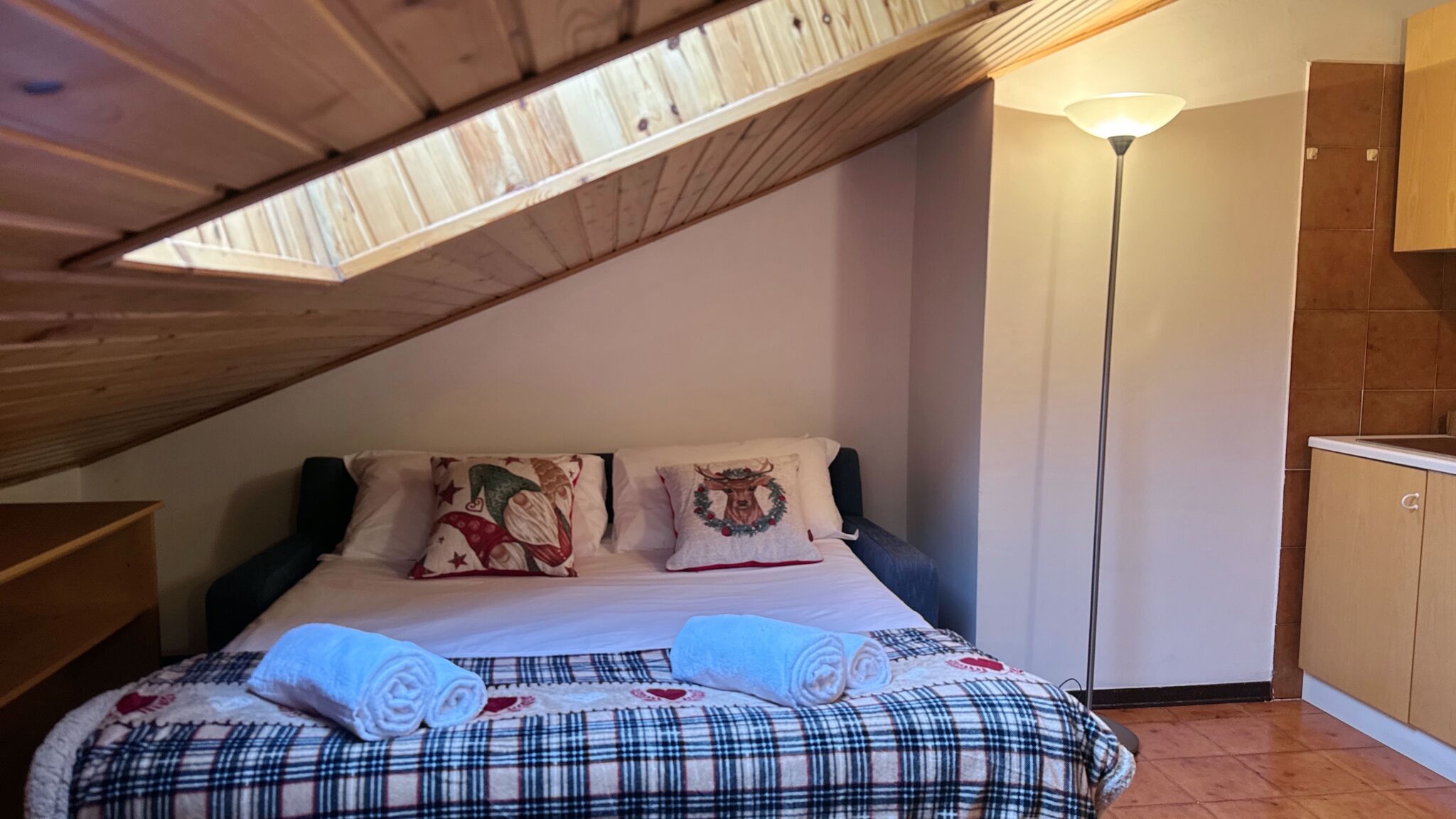 Italianway Corteno Golgi Baradello Flat by Ca-Sa Check