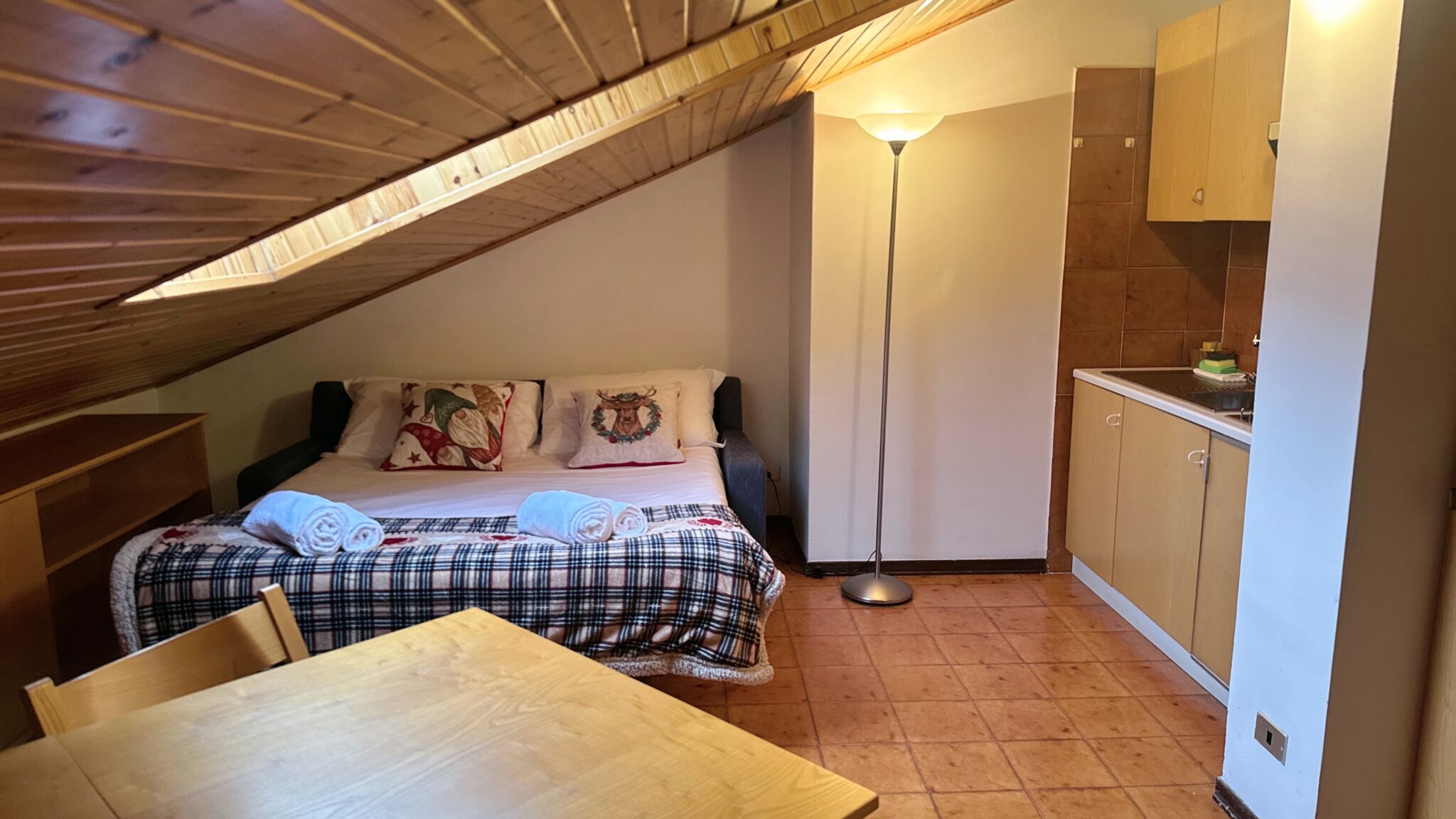 Italianway Corteno Golgi Baradello Flat by Ca-Sa Check