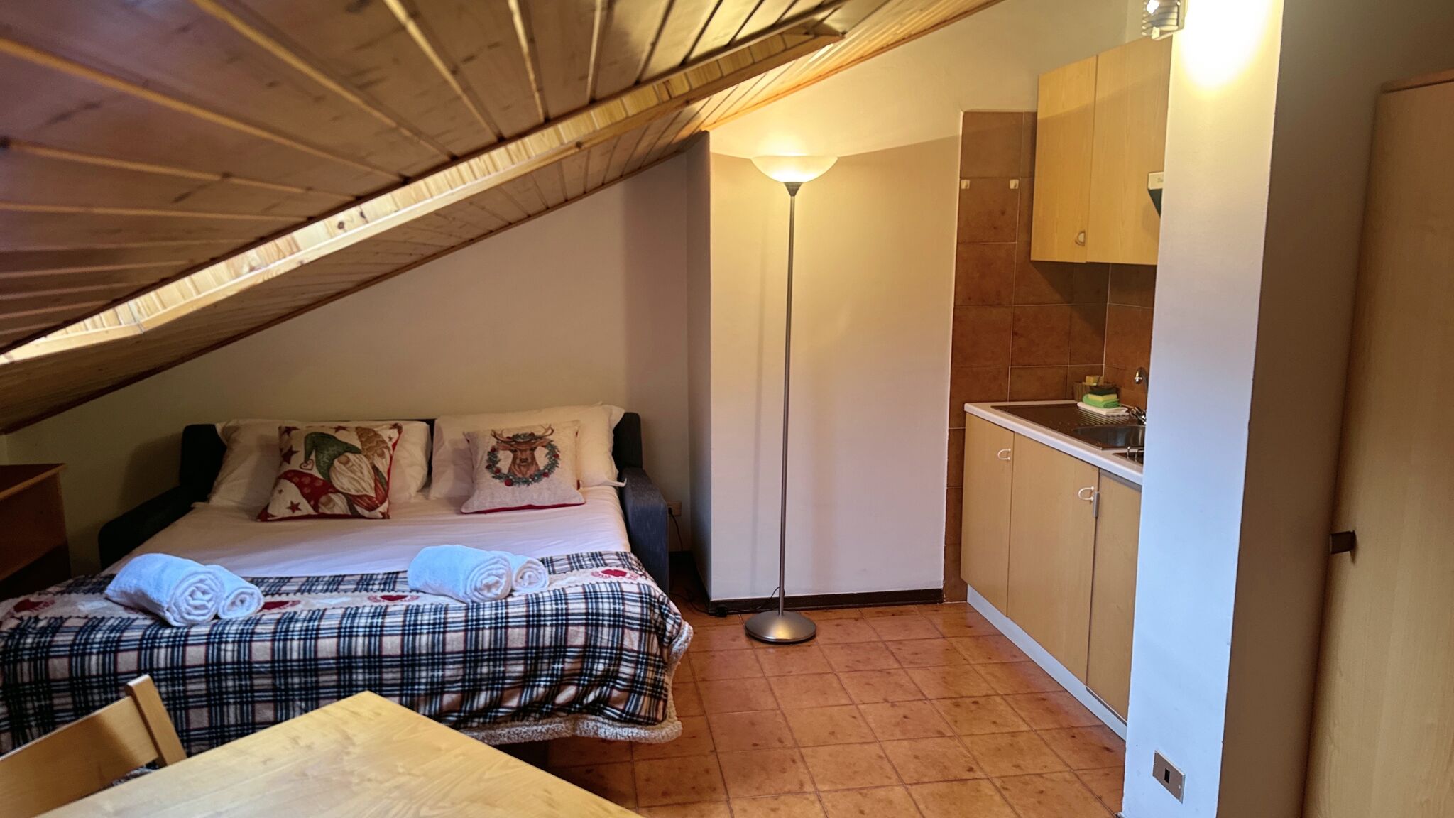 Italianway Corteno Golgi Baradello Flat by Ca-Sa Check