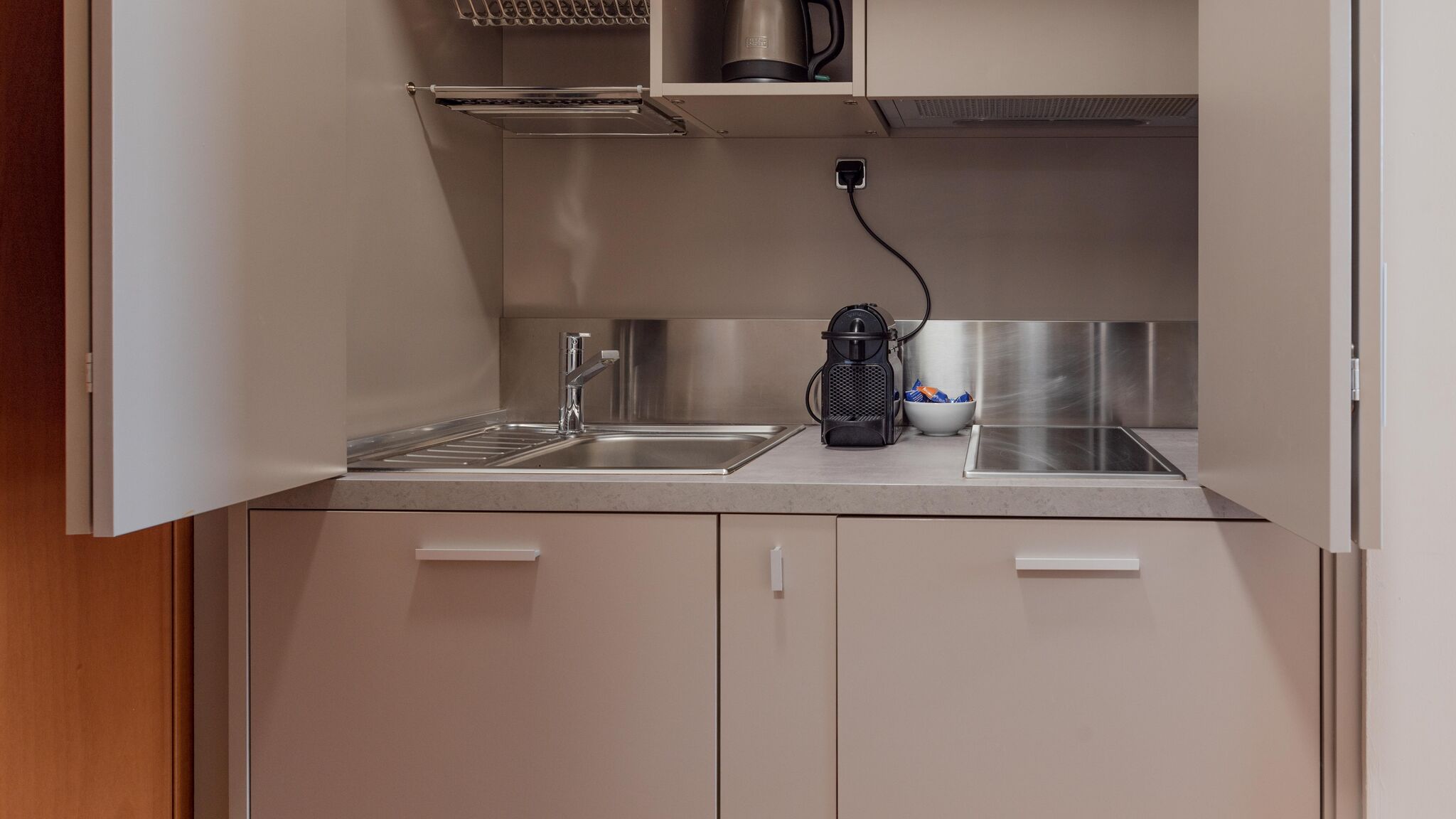 Italianway Torino Suite 503 by Toh Solution