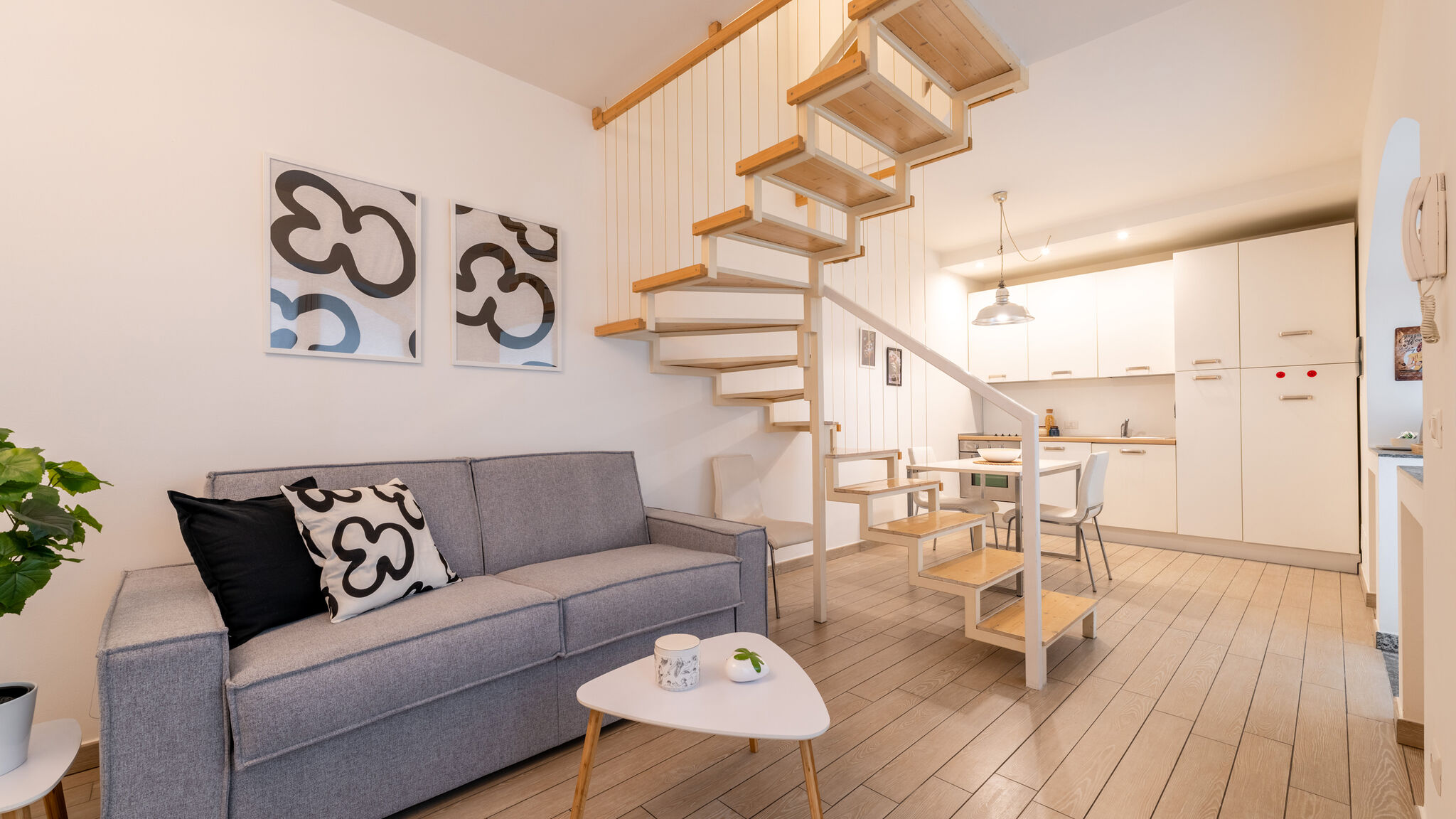 Italianway Como Como Sunny Loft