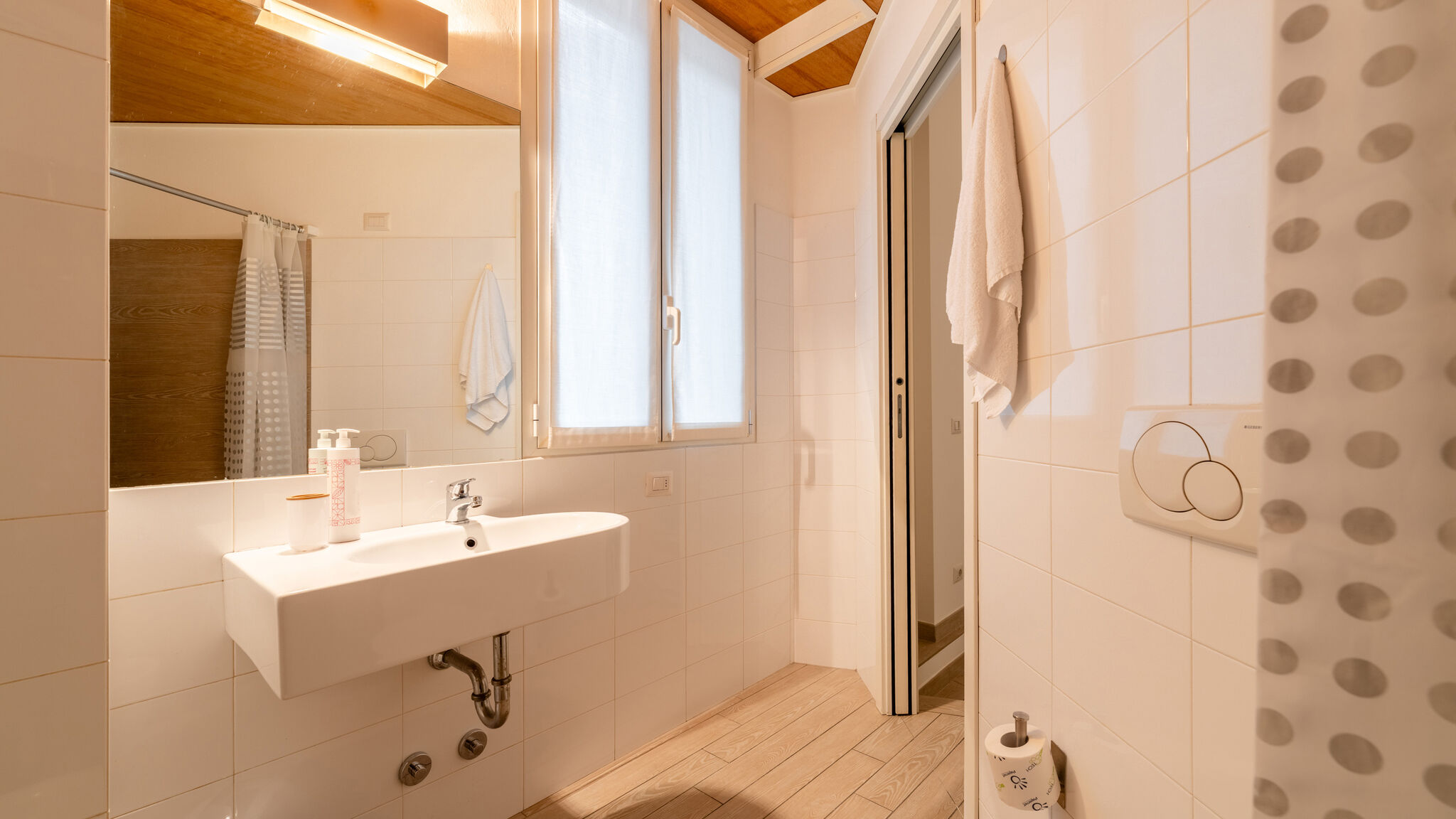 Italianway Como Como Sunny Loft