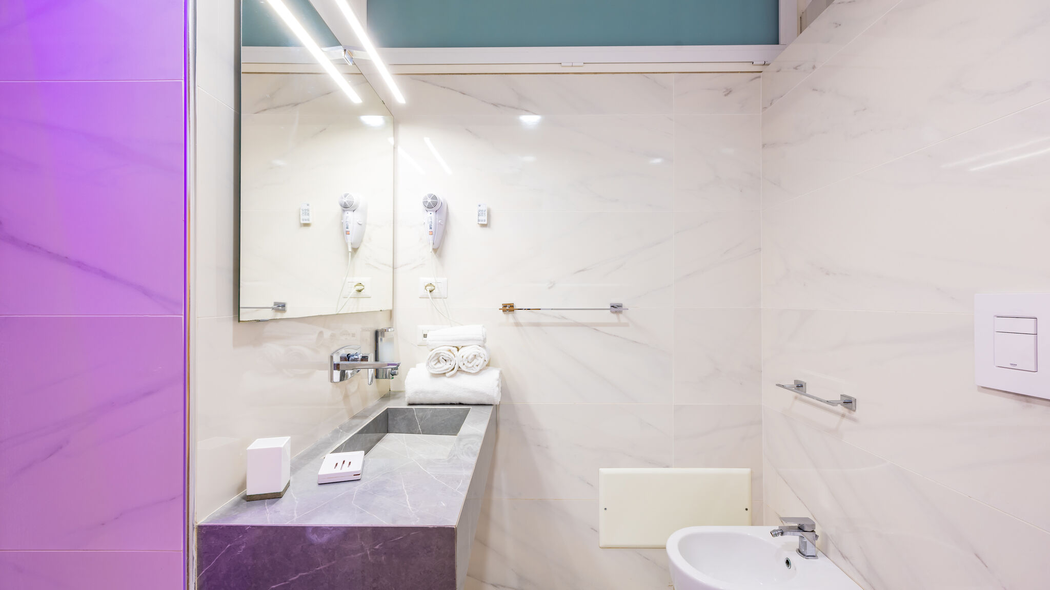 Italianway Napoli Residenza Matilde - Camera 1 "Giallo Tufo"