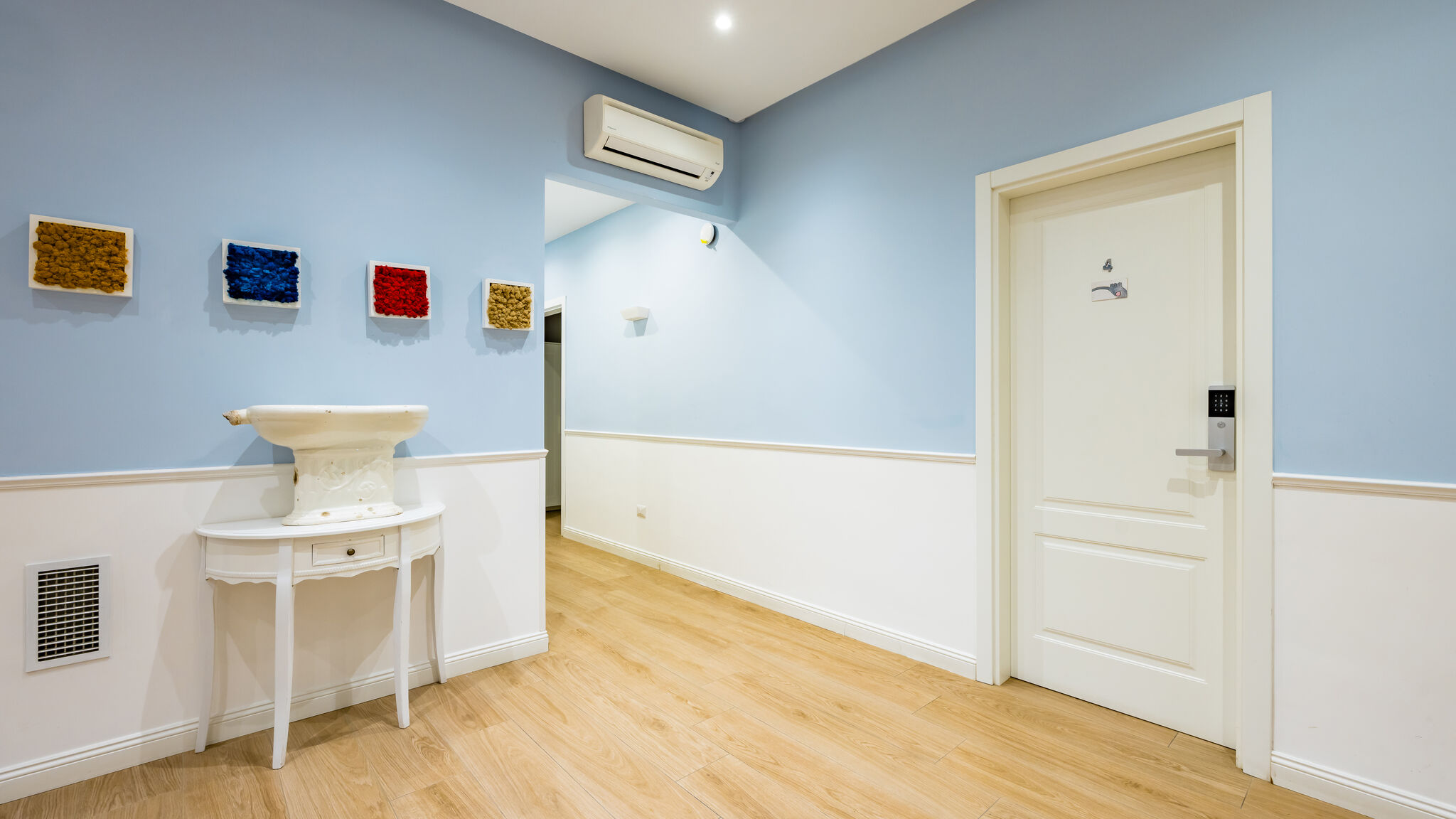 Italianway Napoli Residenza Matilde - Camera 1 "Giallo Tufo"