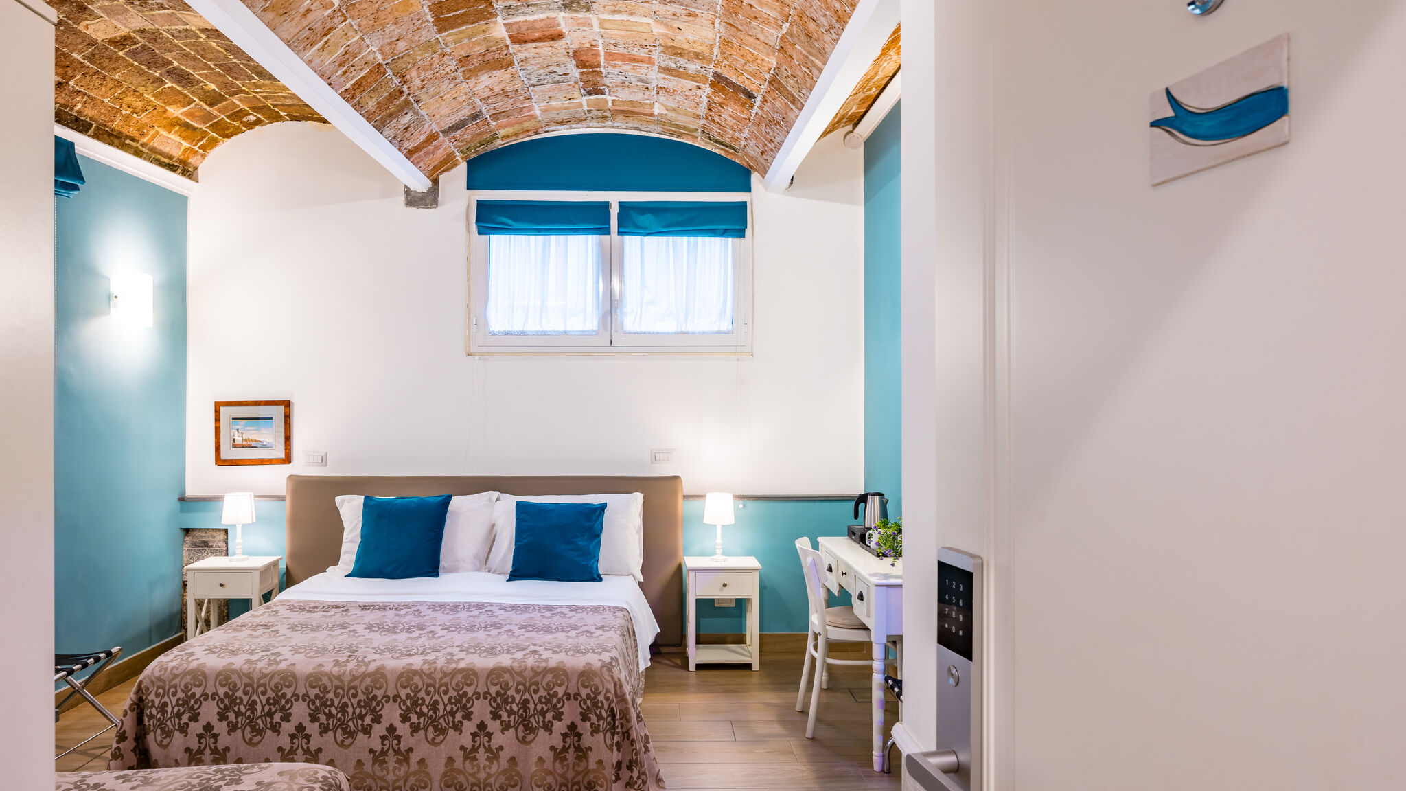 Italianway Napoli Residenza Matilde - Camera 5 "Verde Sirena"