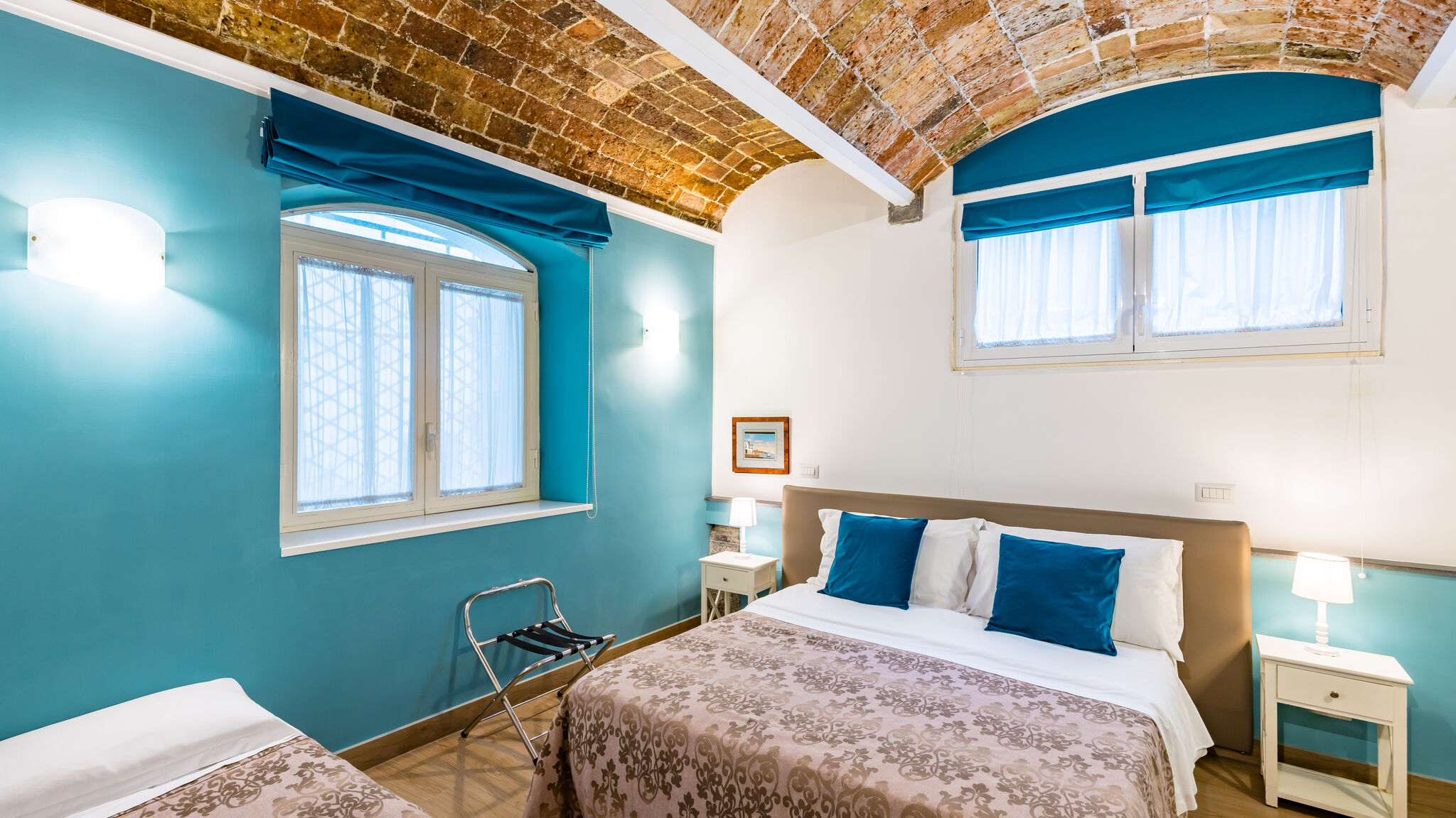 Italianway Napoli Residenza Matilde - Camera 5 "Verde Sirena"