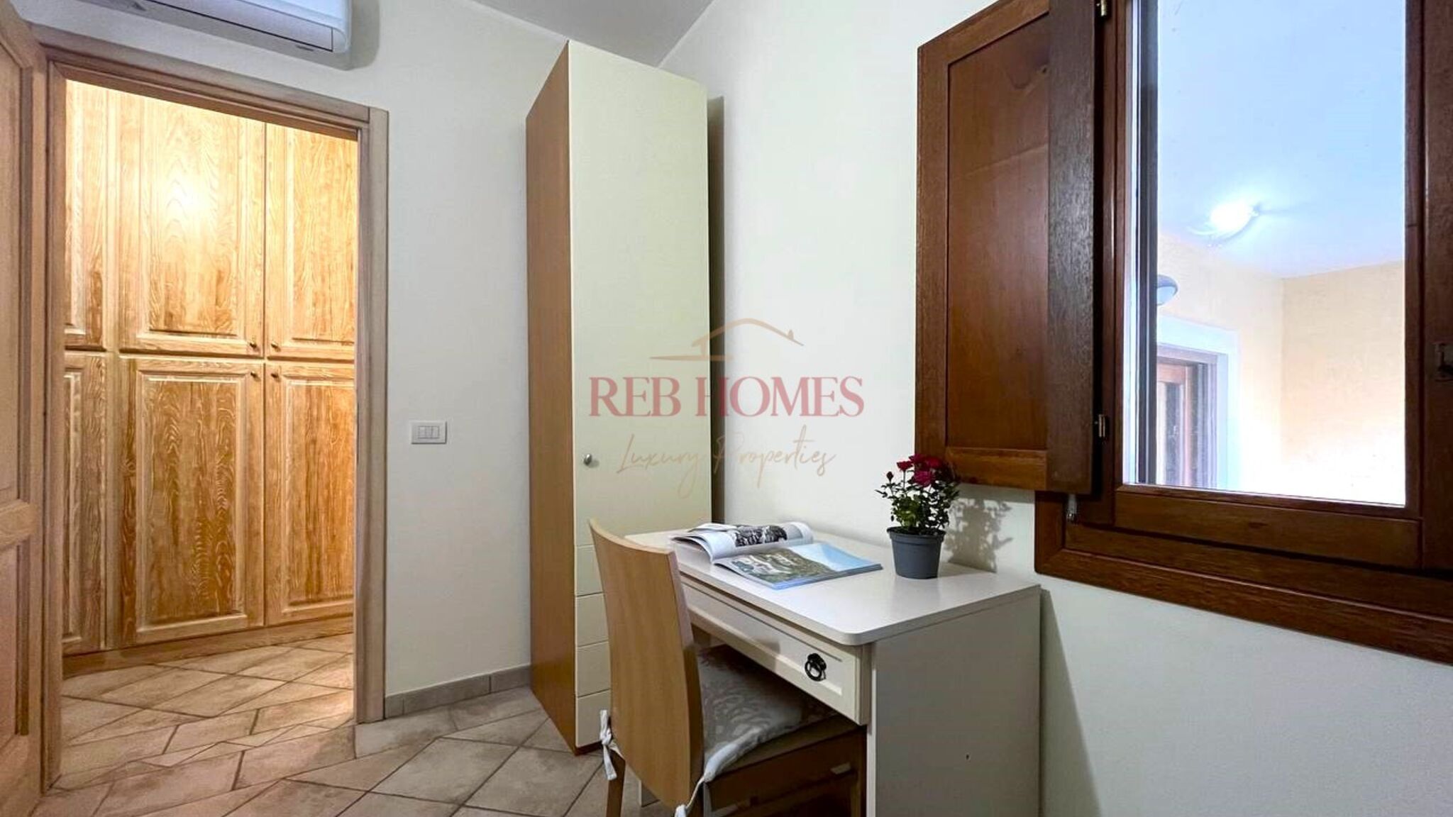 Italianway Golfo Aranci La Porta sul Mare