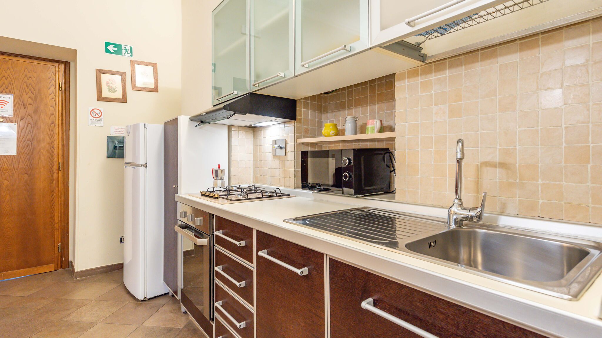 Italianway Roma 3 House - by Ghor