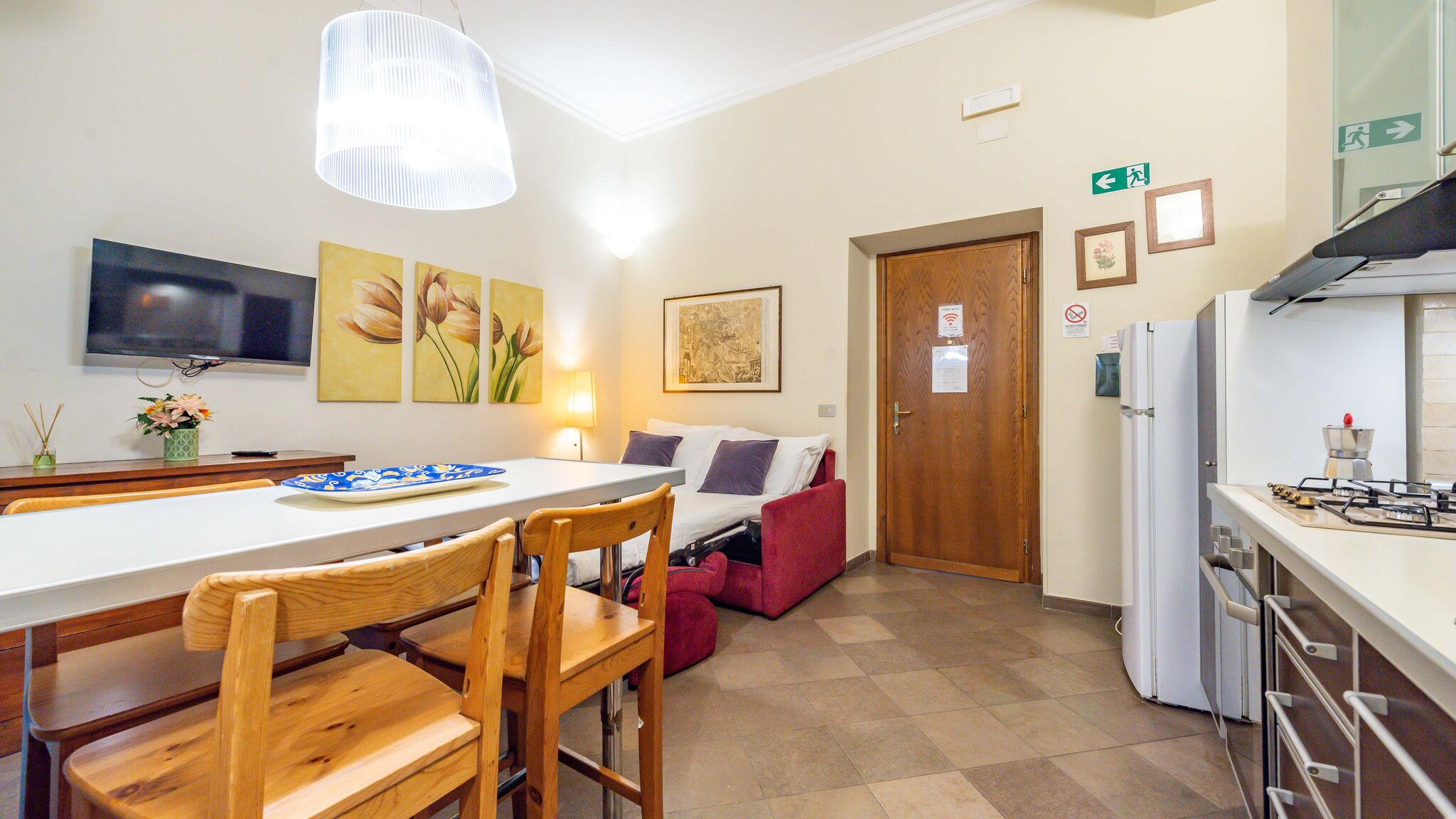 Italianway Roma 3 House - by Ghor