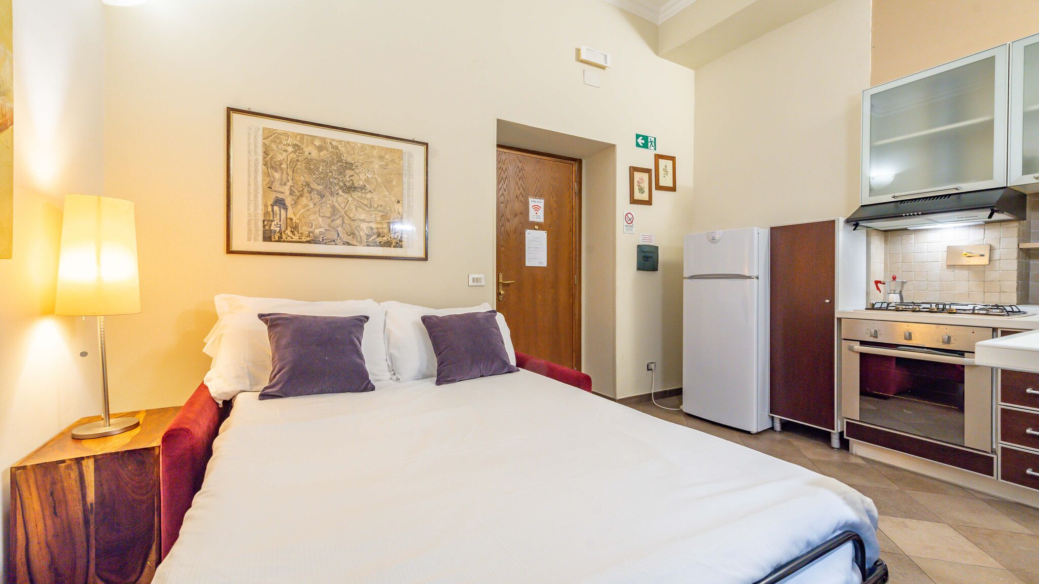 Italianway Roma 3 House - by Ghor