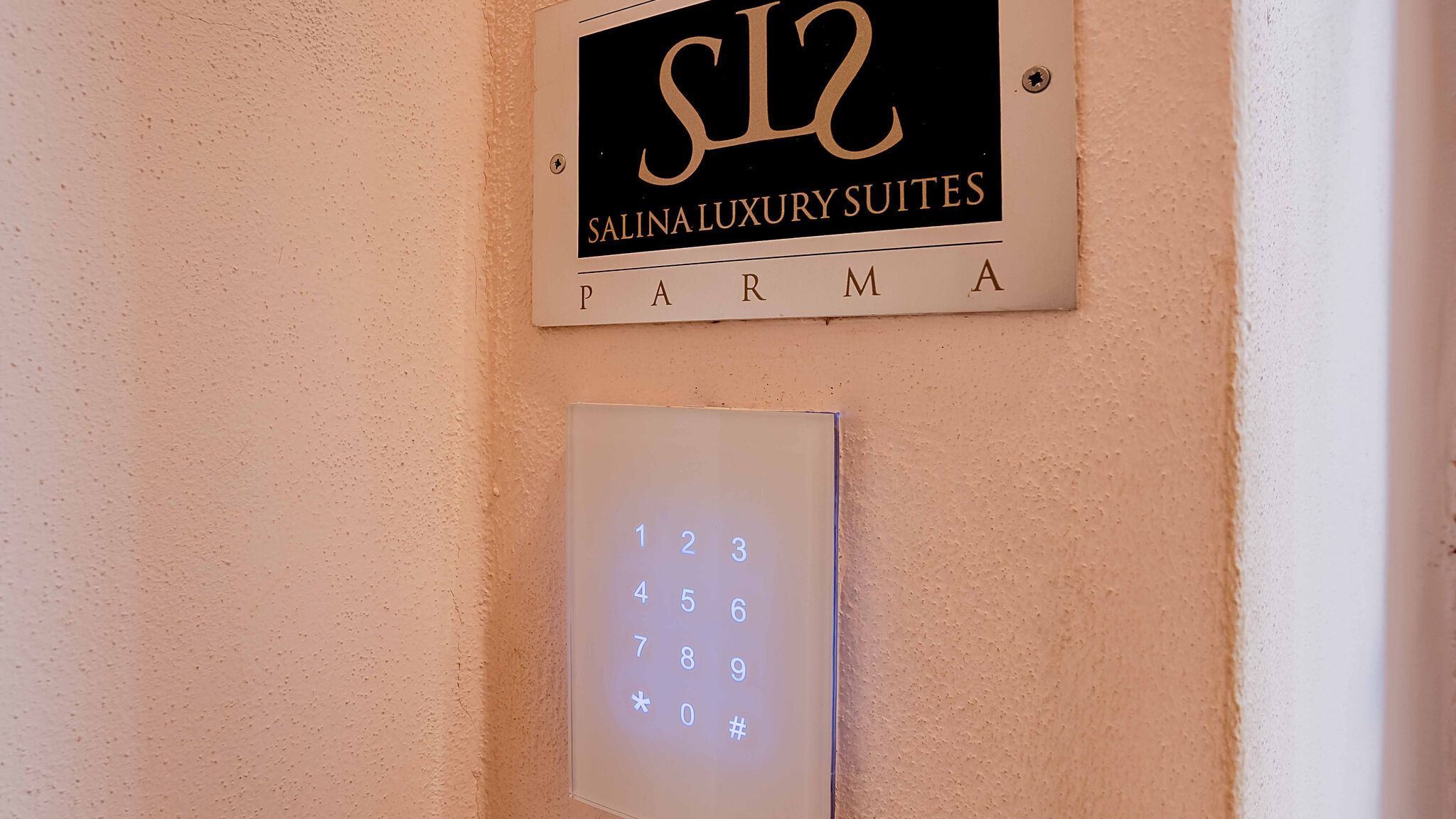 Italianway Parma Salina Luxury Suites Farini