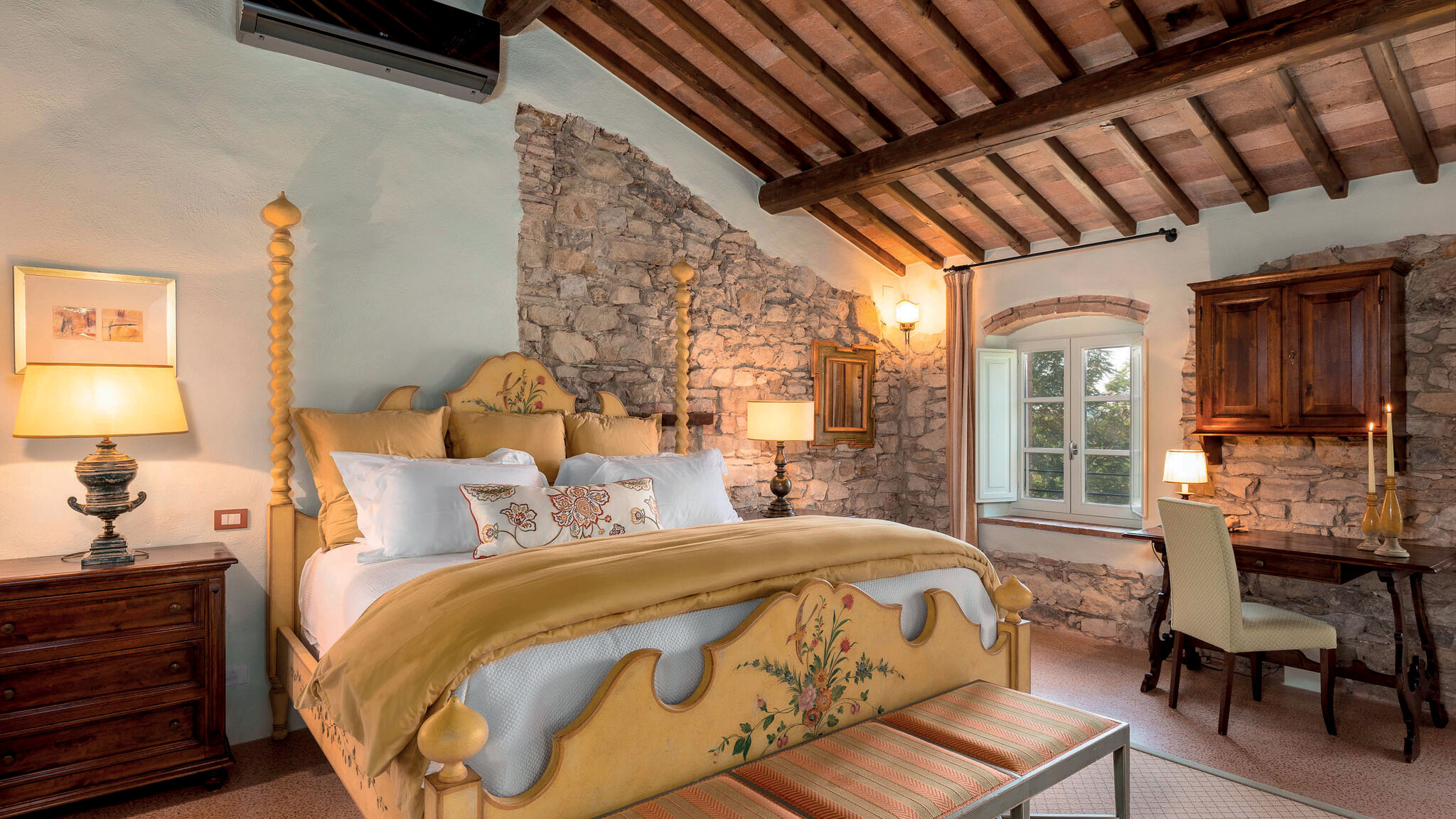 Italianway Casole d'Elsa Villa Regolo Vecchio by Elite Villas 