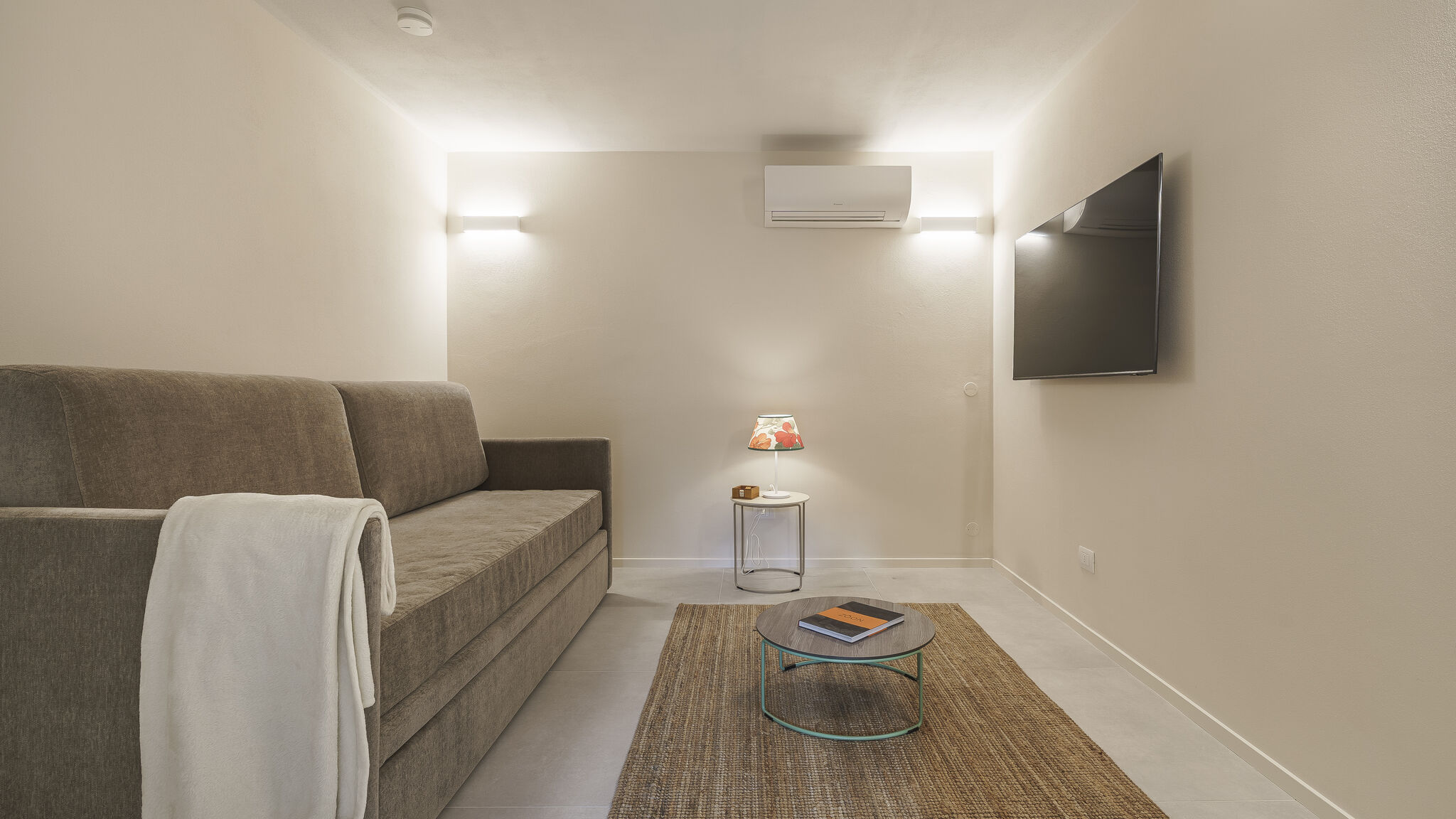 Italianway Firenze Palazzo Accademia-Giotto-4