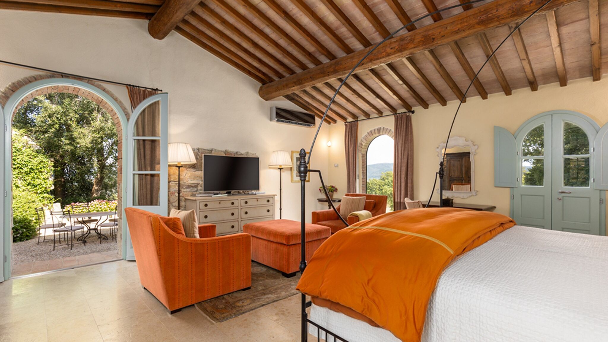 Italianway Casole d'Elsa Villa Mandorleto by Elite Villas