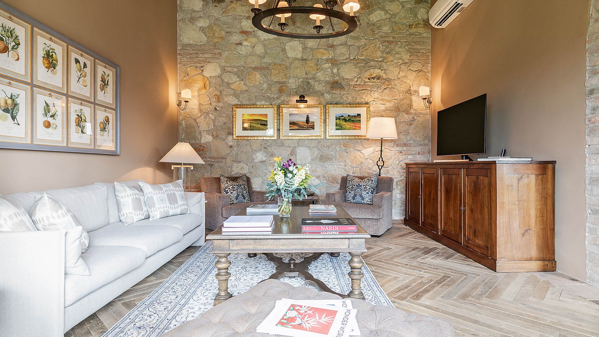 Italianway Casole d'Elsa Villa Solandra by Elite Villas