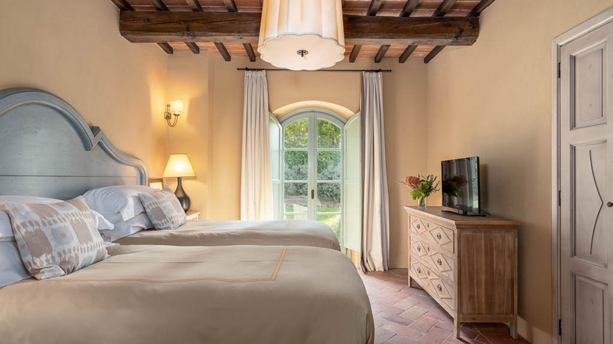 Italianway Casole d'Elsa Villa Solandra by Elite Villas